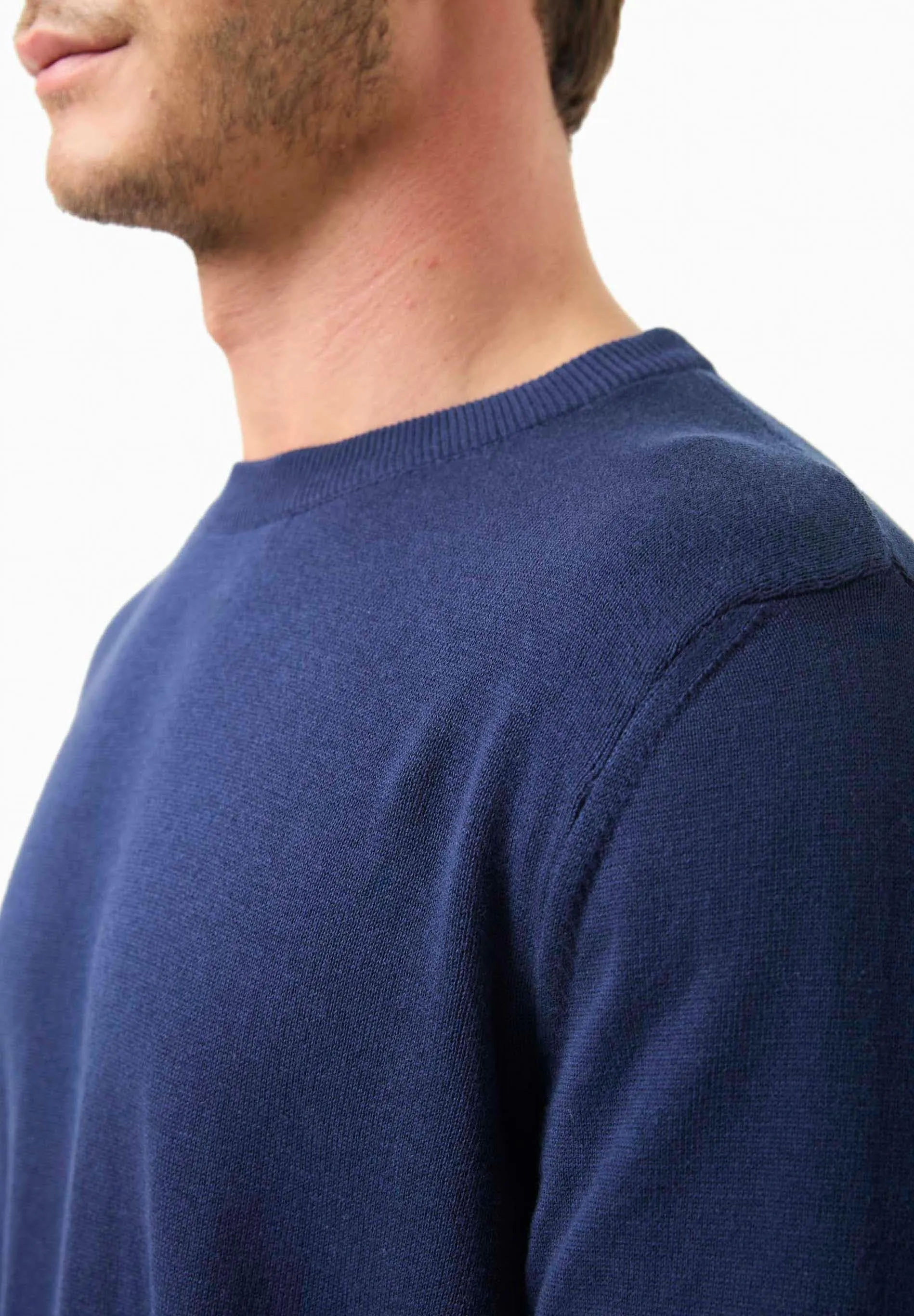 Men's Round Neck Organic Cotton Sweater Navy sold by Ivalo.com product image thumbnail 5