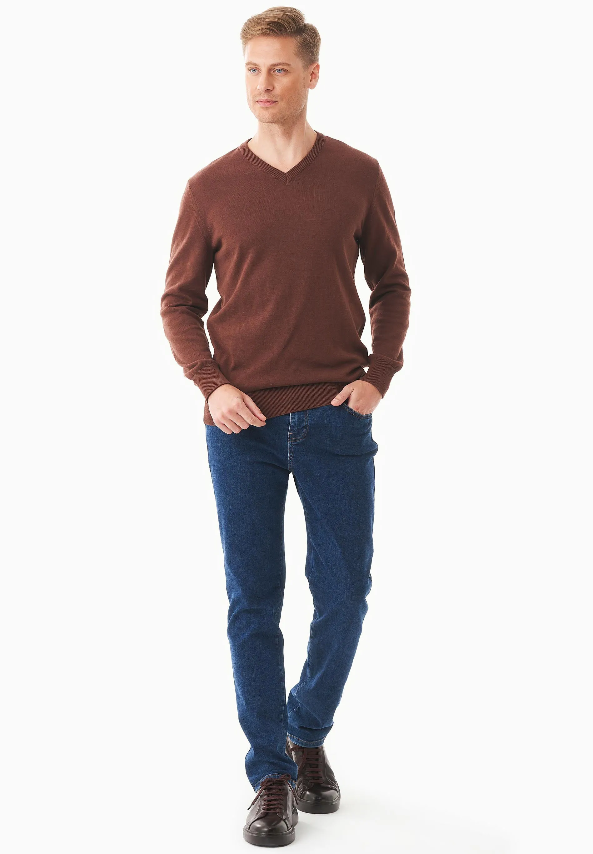 Men's V-Neck Organic Cotton Sweater Radical Brown sold by Ivalo.com product image thumbnail 3