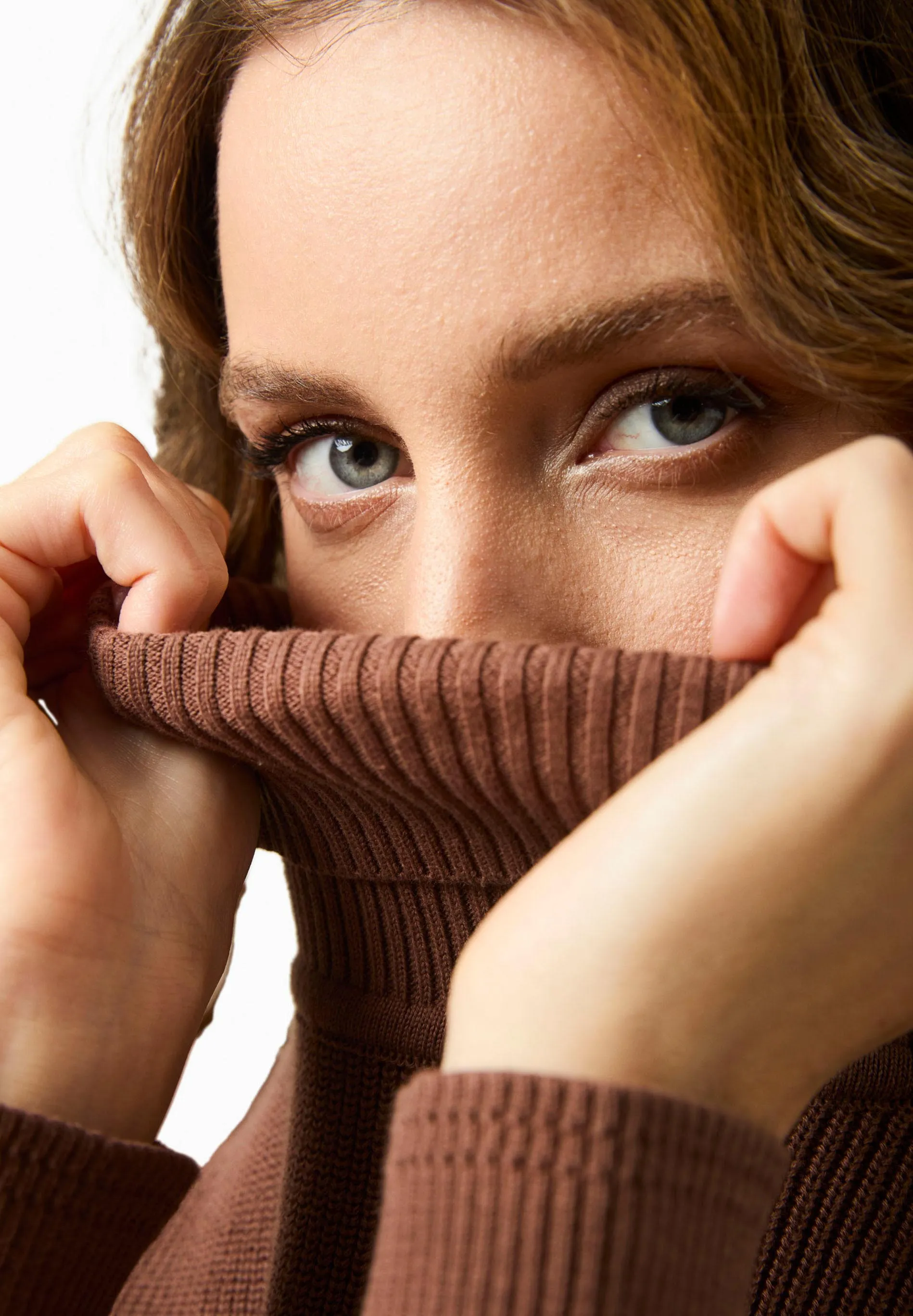 Women's Organic Cotton Turtleneck Knit Cocoa Brown sold by Ivalo.com product image thumbnail 5