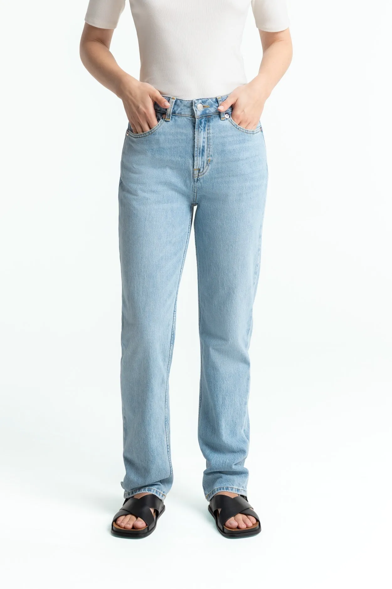 Inoe Jeans Atria Super Light Used sold by Ivalo.com