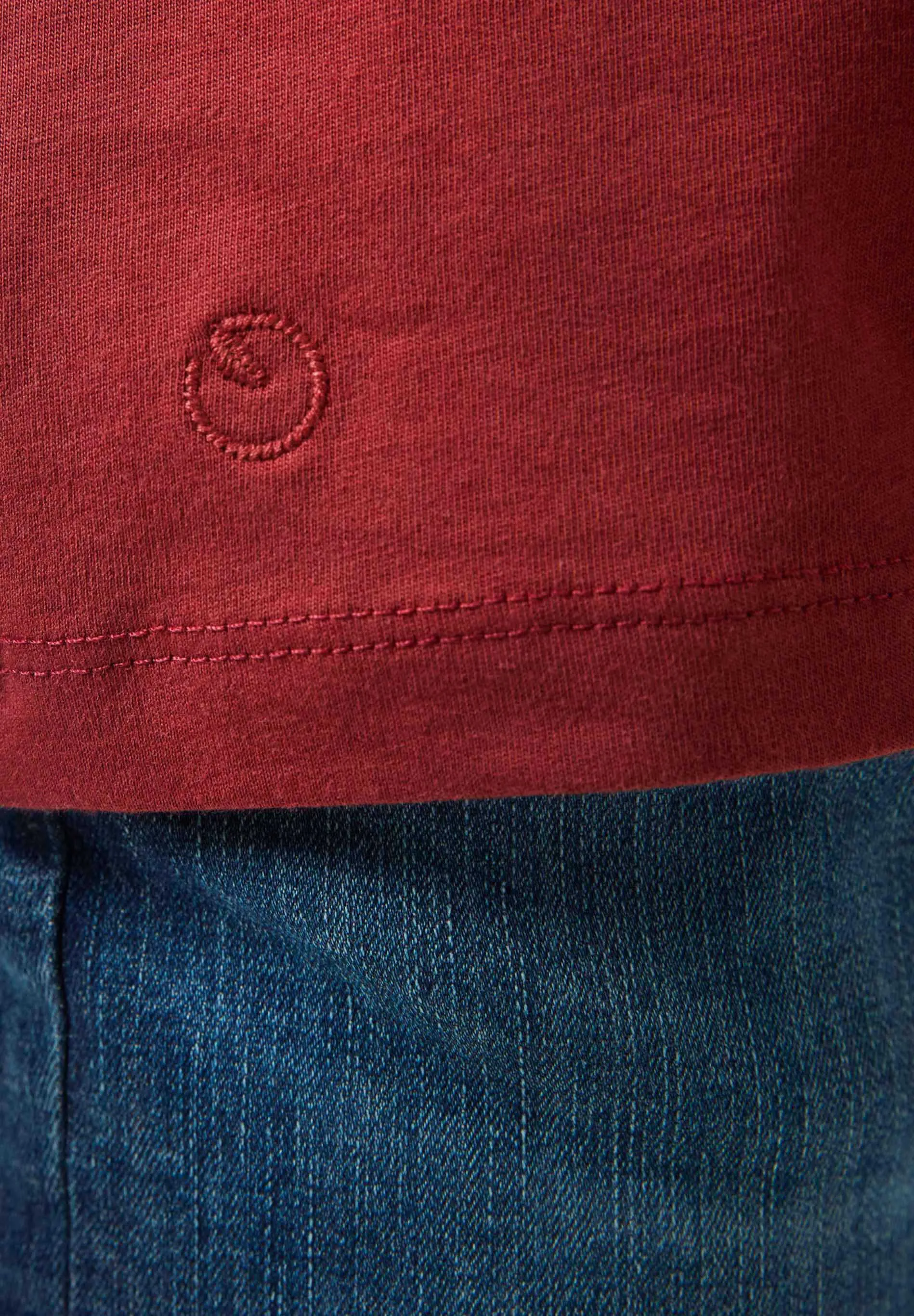 Men's Casual Long-Sleeved T-Shirt Merlot sold by Ivalo.com product image thumbnail 5