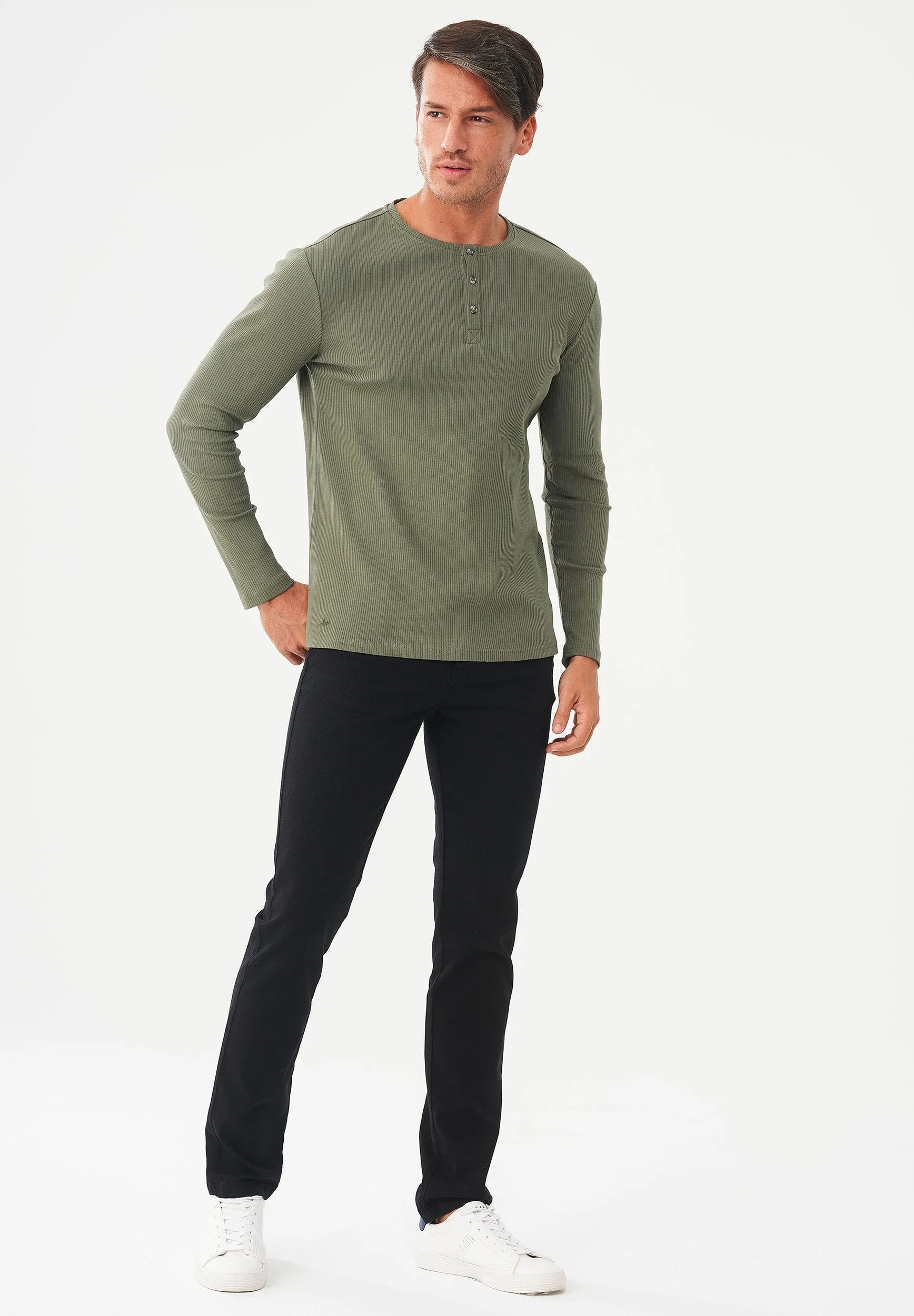 Men's Long-Sleeved Ribbed Henley Shirt Khaki sold by Ivalo.com product image thumbnail 3