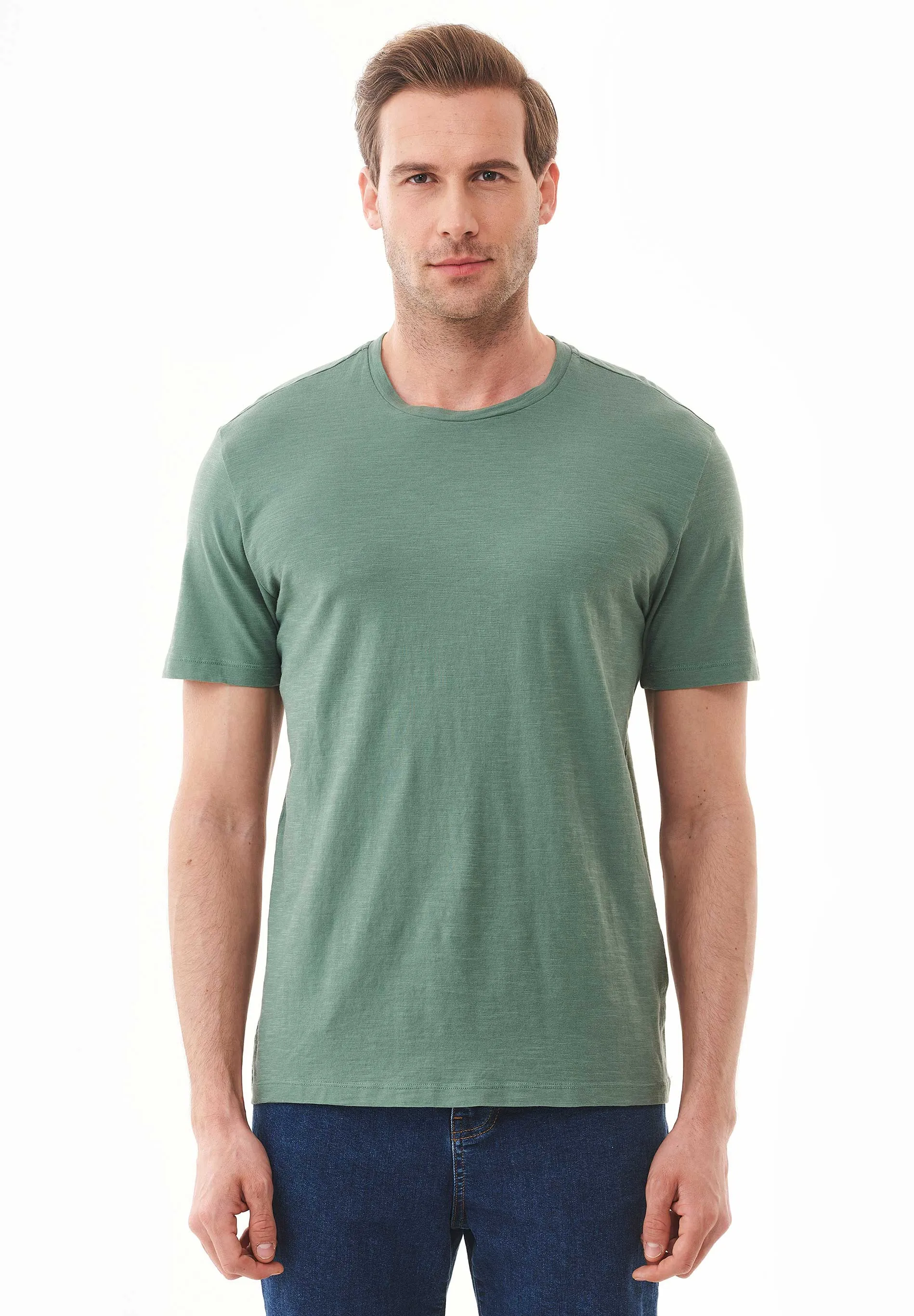 Men's Basic Round Neck T-Shirt Green Tea sold by Ivalo.com product image thumbnail 5