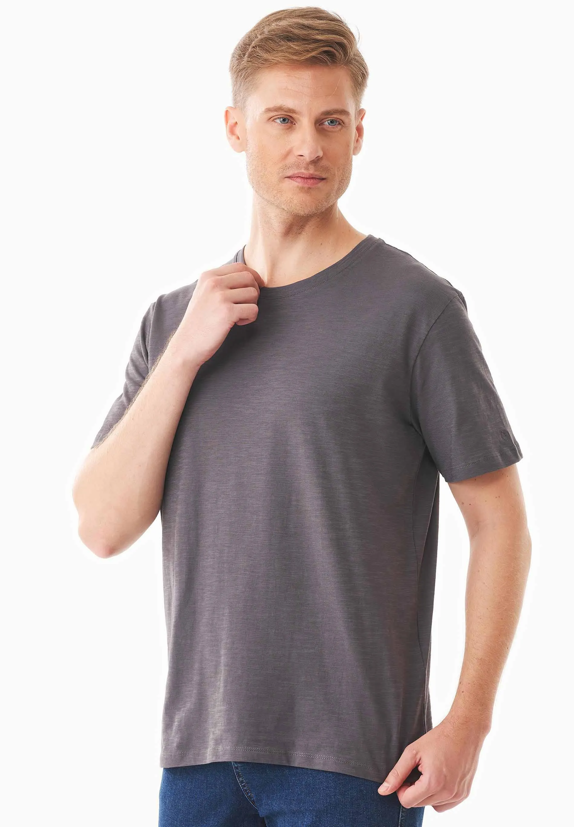 Men's Basic Round Neck T-Shirt Asphalt sold by Ivalo.com product image thumbnail 5