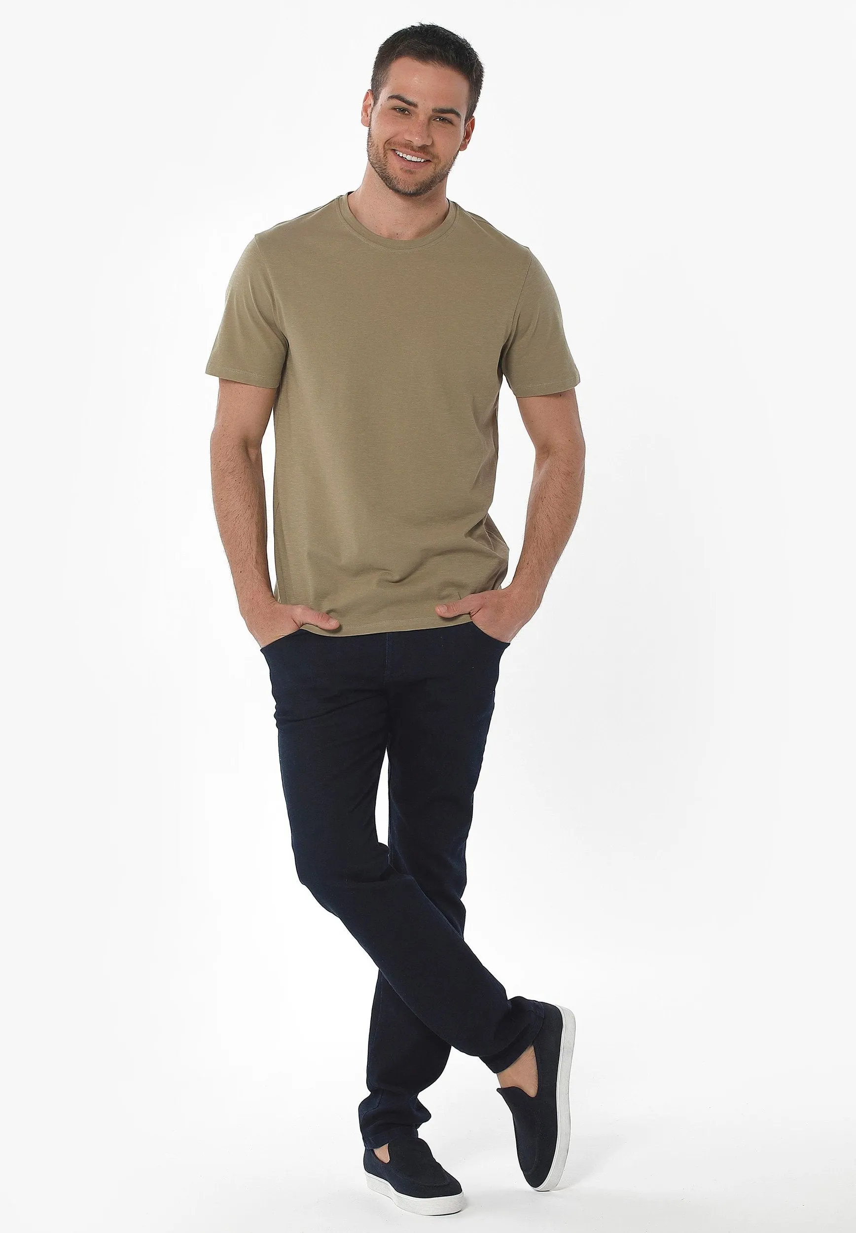 Men's Basic Round Neck T-Shirt Olive sold by Ivalo.com product image thumbnail 3
