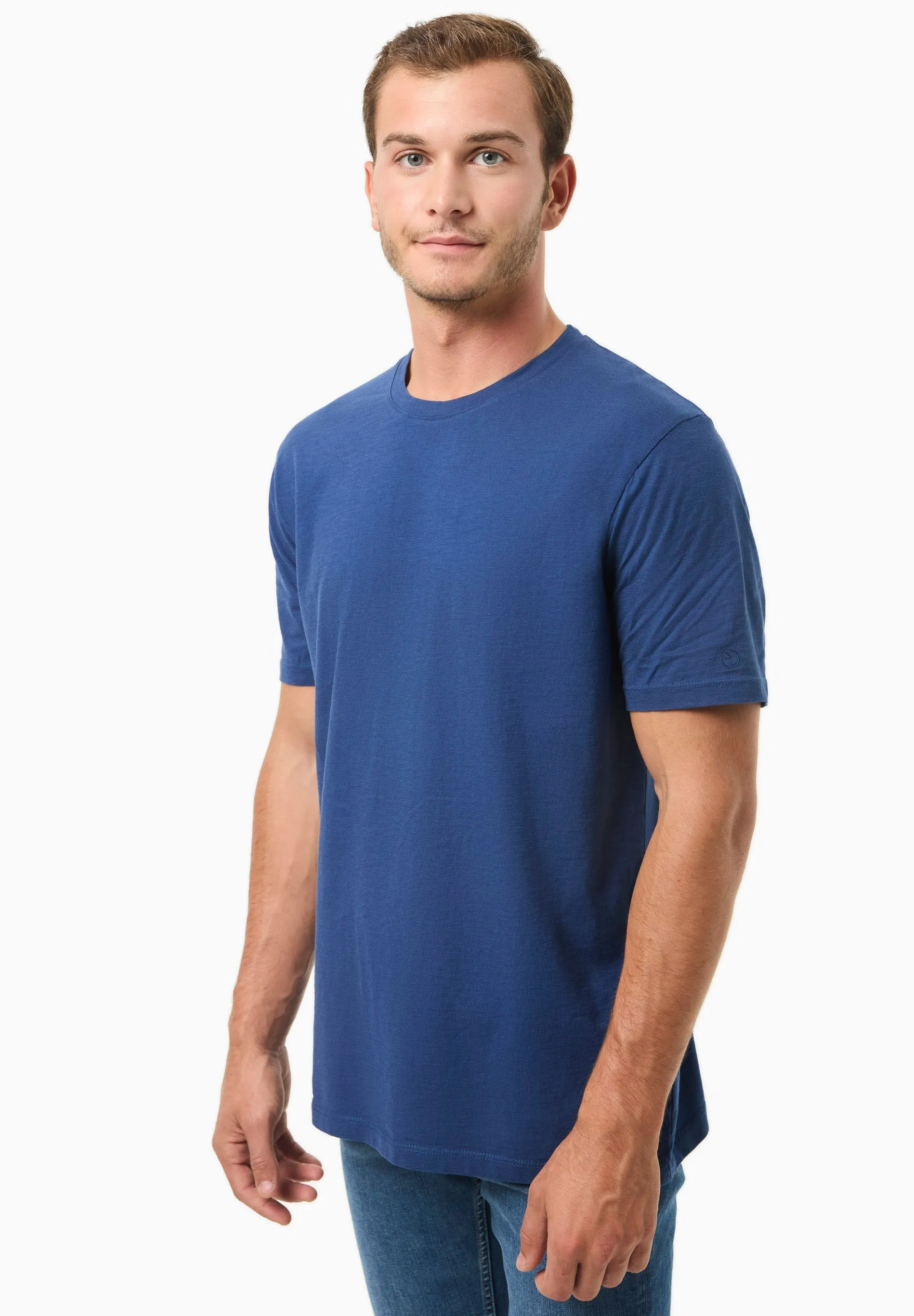 Men's Basic Round Neck T-Shirt Navy sold by Ivalo.com product image thumbnail 4