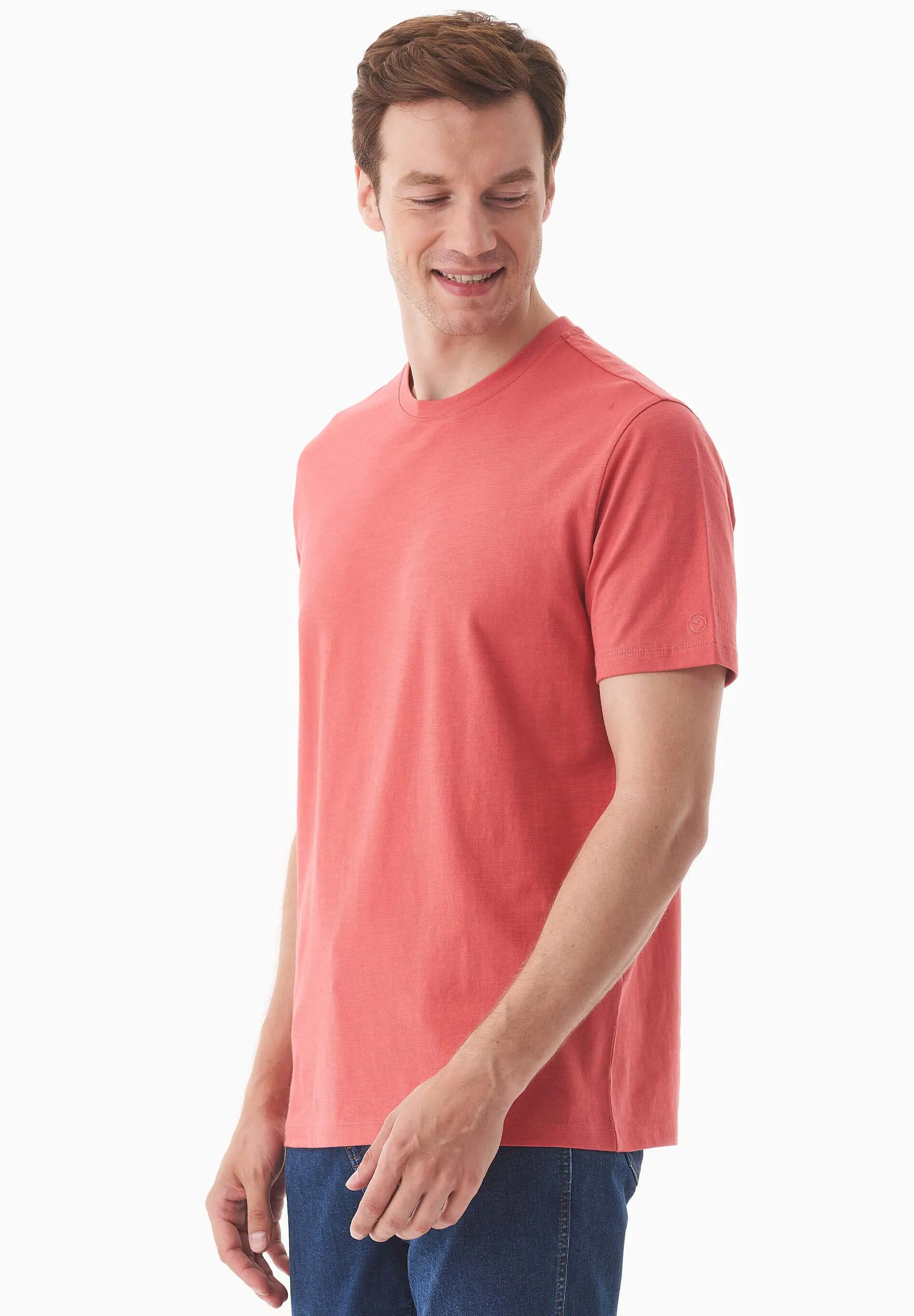 Men's Basic Round Neck T-Shirt Radiant Red sold by Ivalo.com product image thumbnail 5
