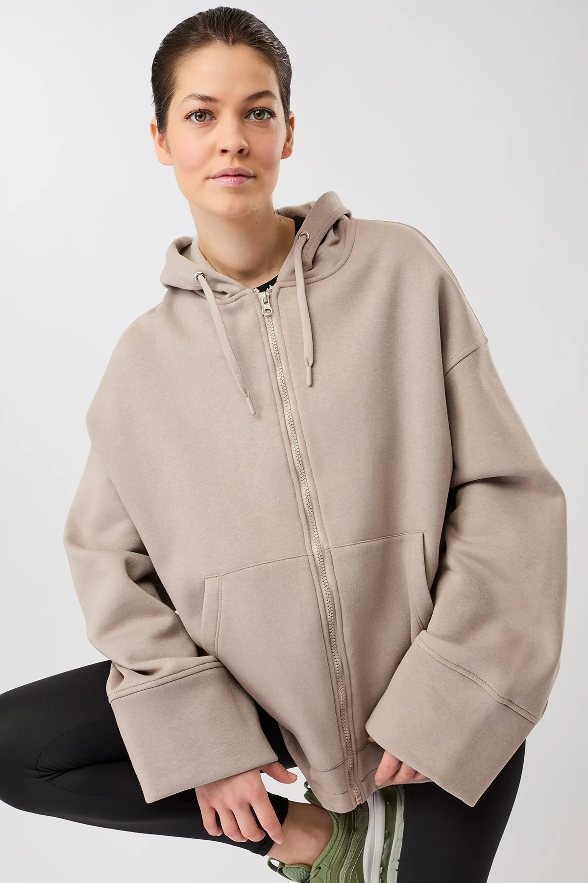 Natural Dye Hoodie Ocean Sand sold by Ivalo.com product image thumbnail 3