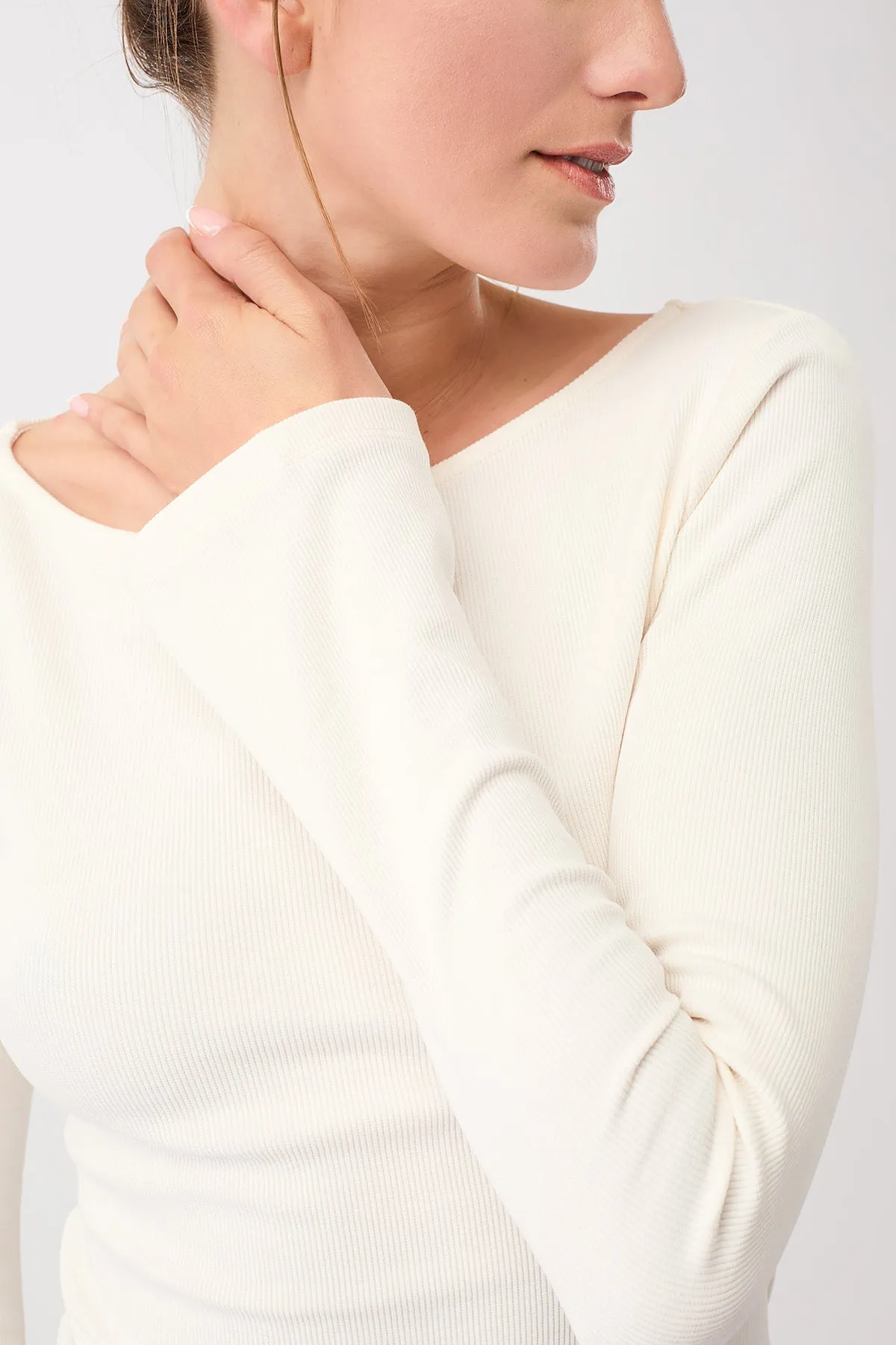 Ribbed Boat Neckline White sold by Ivalo.com product image thumbnail 3