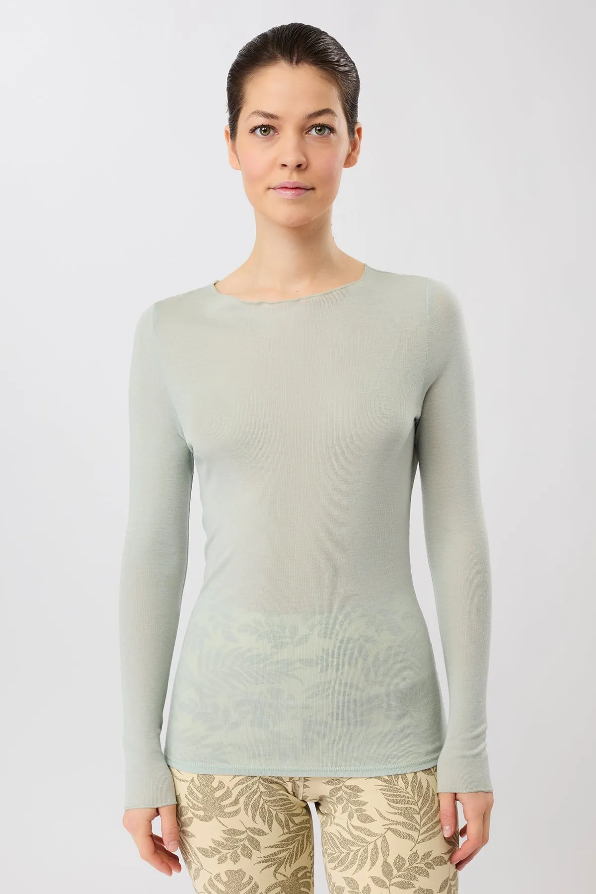 Crew Neck Wool Mix Gravel sold by Ivalo.com