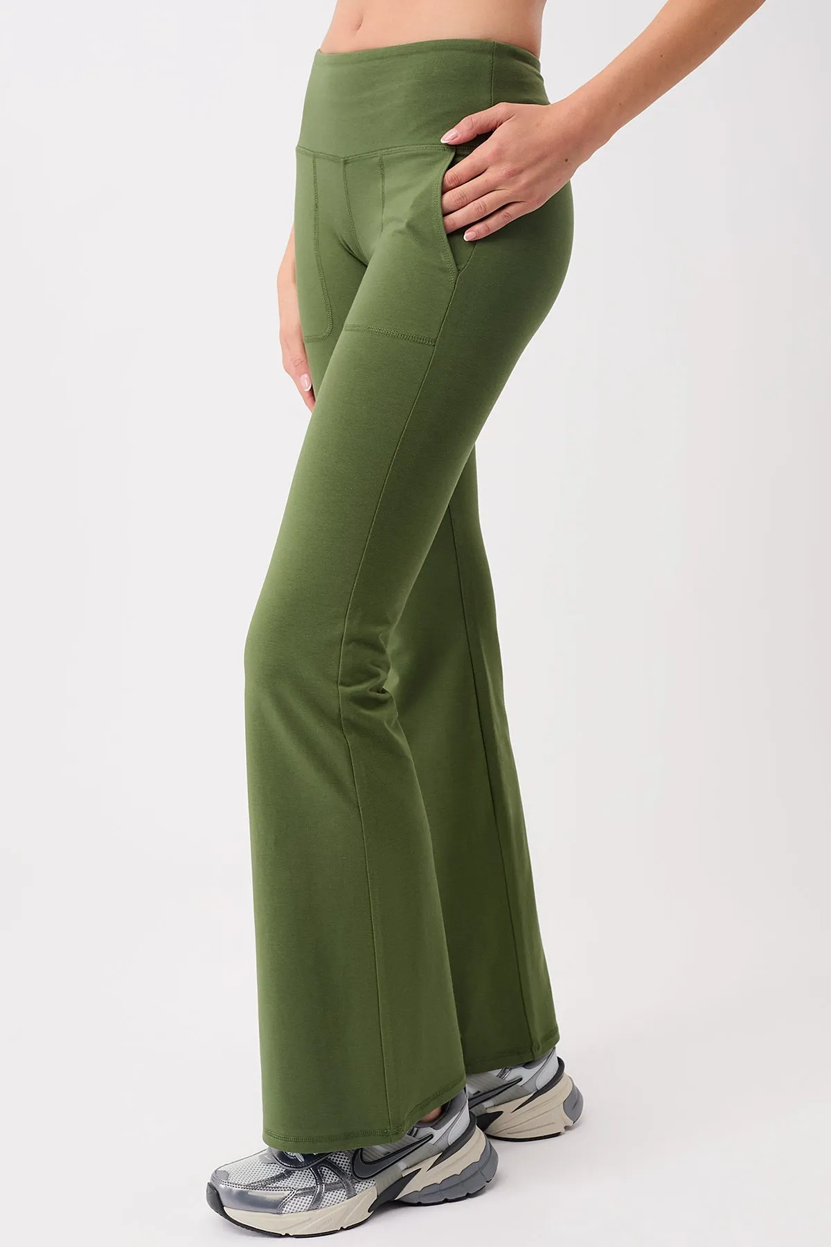 All Day Pant Roots sold by Ivalo.com