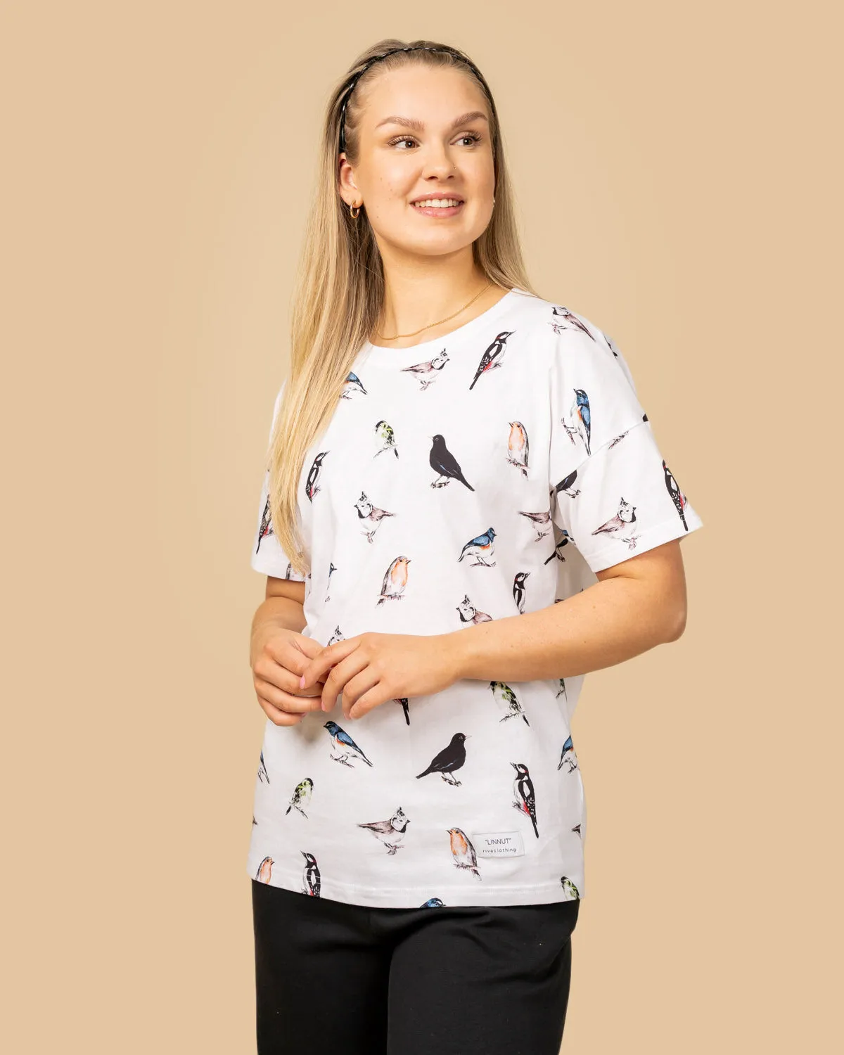 Toive T-Shirt White Birds sold by Ivalo.com
