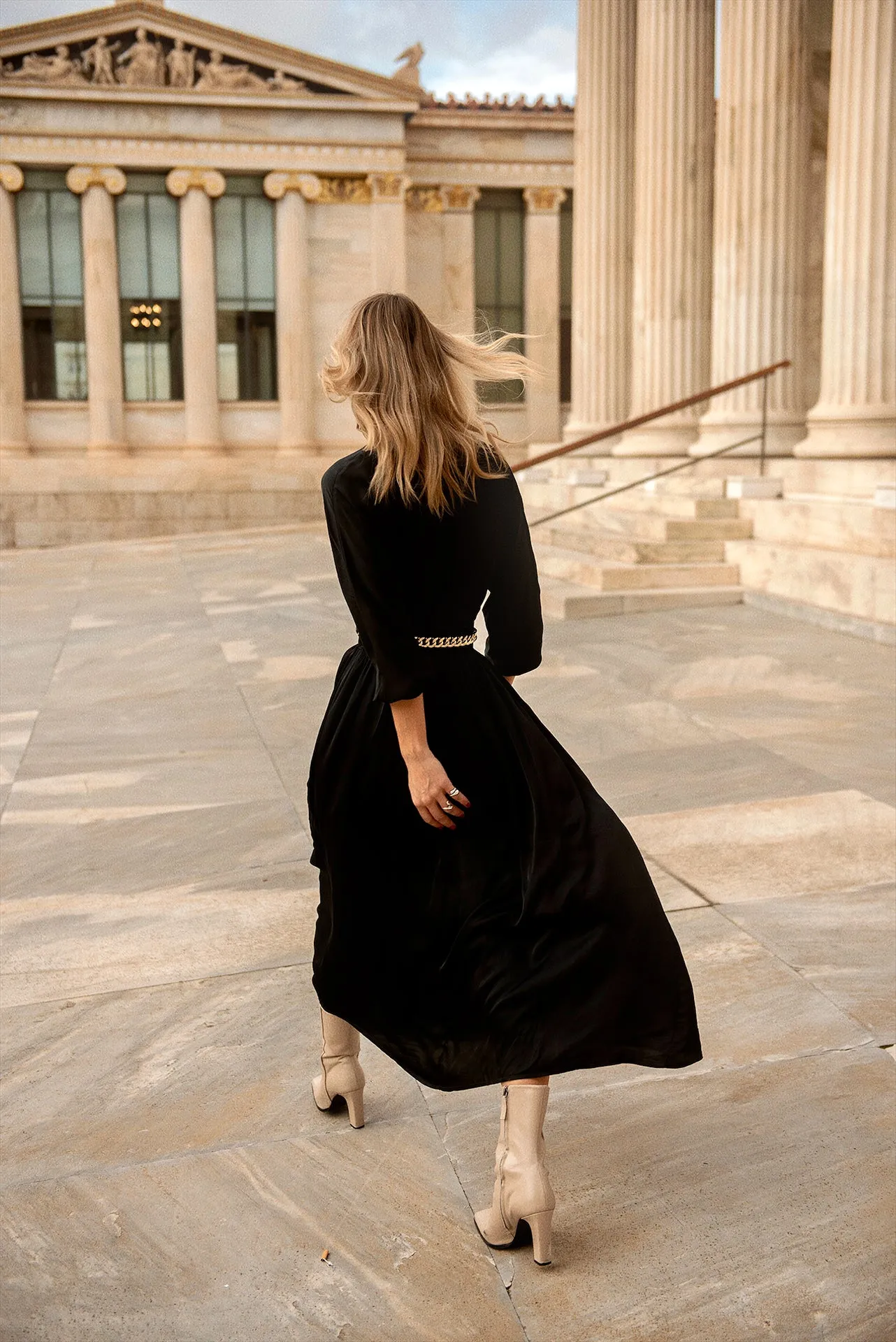 Classic Charm V-Neck Midi Dress sold by Ivalo.com product image thumbnail 2