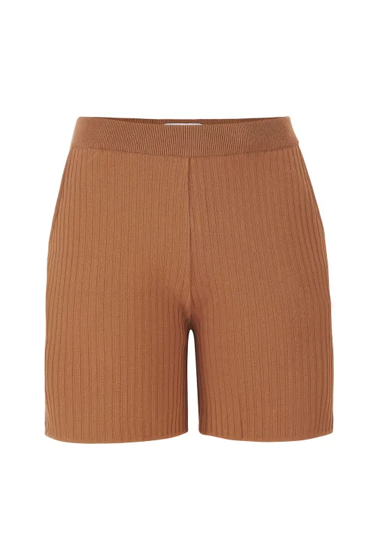 Terra Ribbed Shorts Caramel sold by Ivalo.com
