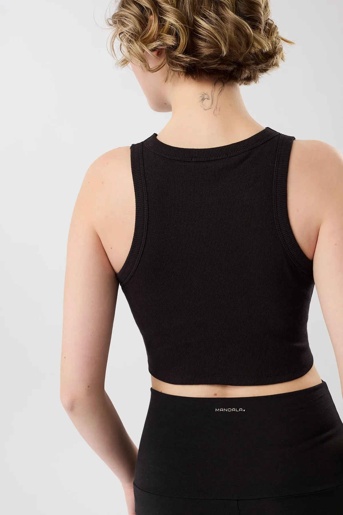 Athleisure Crop Top Black sold by Ivalo.com product image thumbnail 2