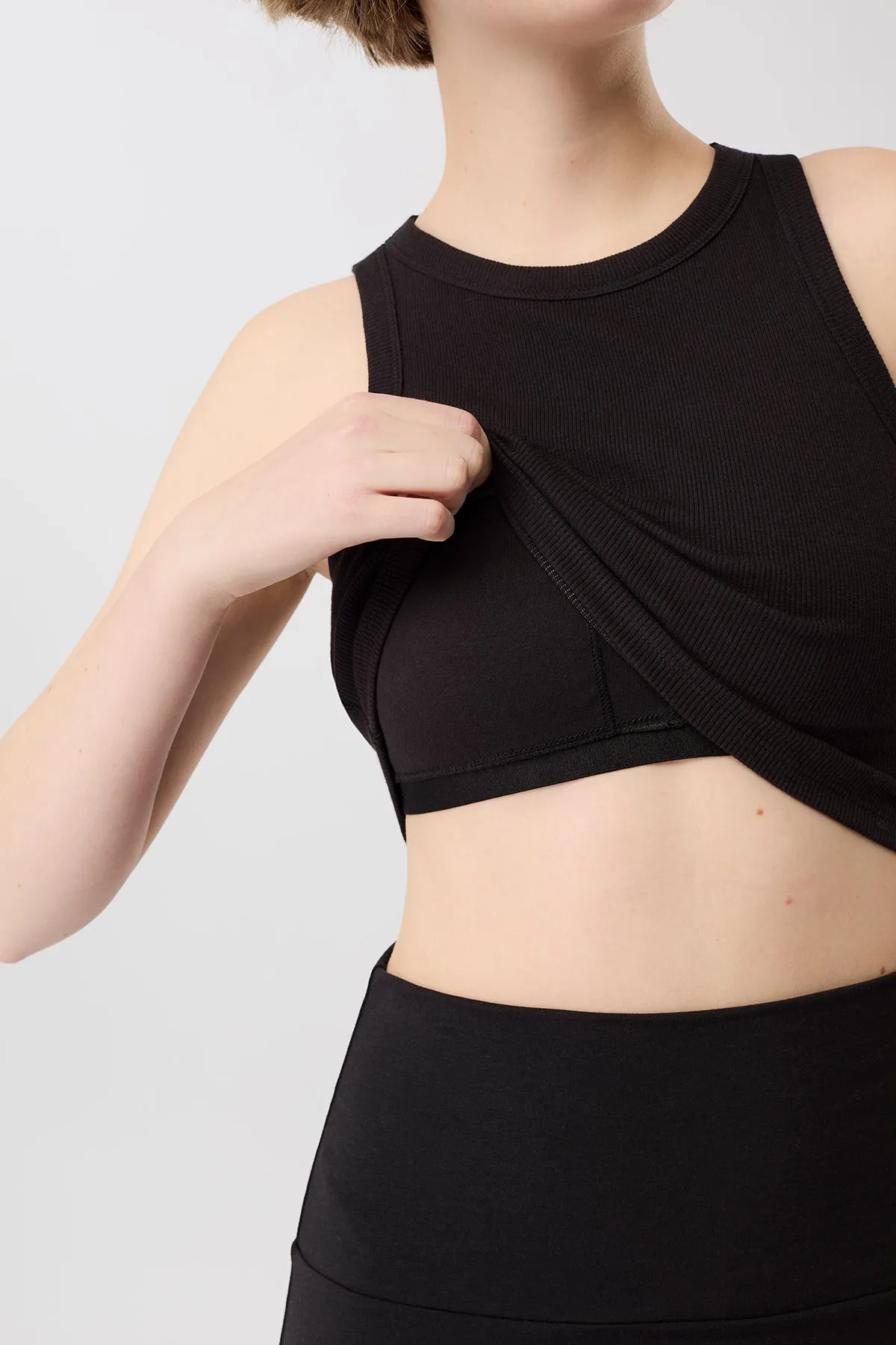 Athleisure Crop Top Black sold by Ivalo.com product image thumbnail 3
