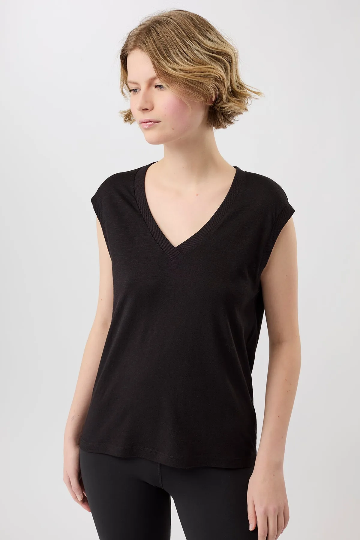 T-Shirt Biarritz Black sold by Ivalo.com