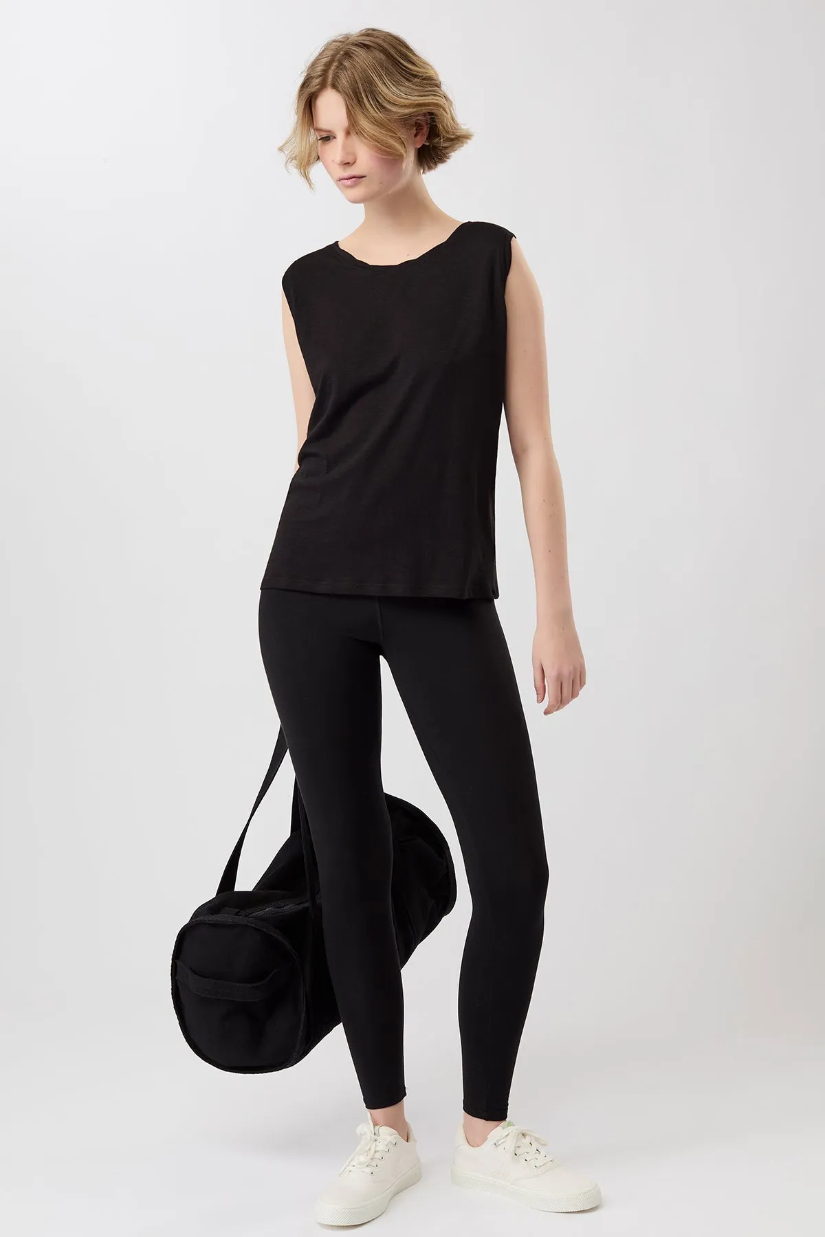 Daily Tank Black sold by Ivalo.com product image thumbnail 3