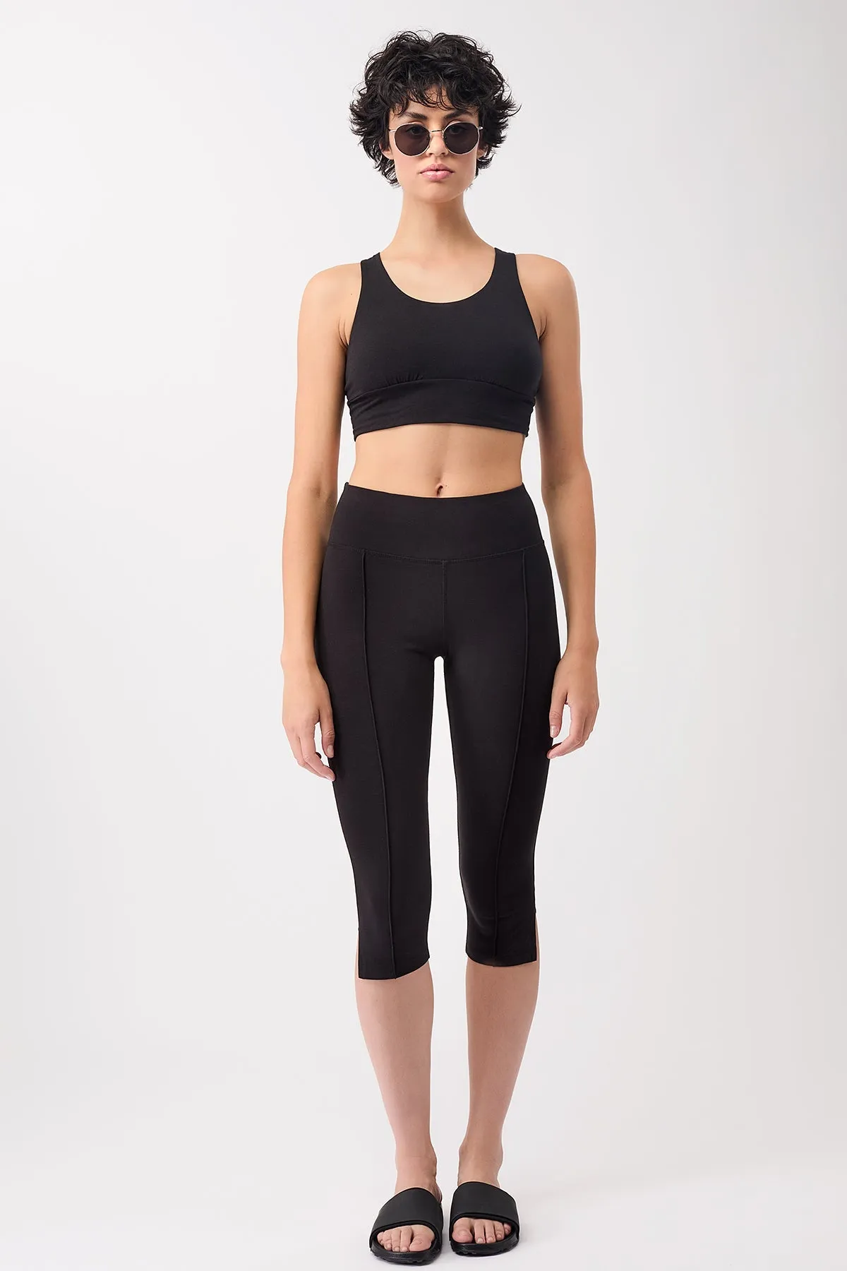Capri Leggings Black sold by Ivalo.com