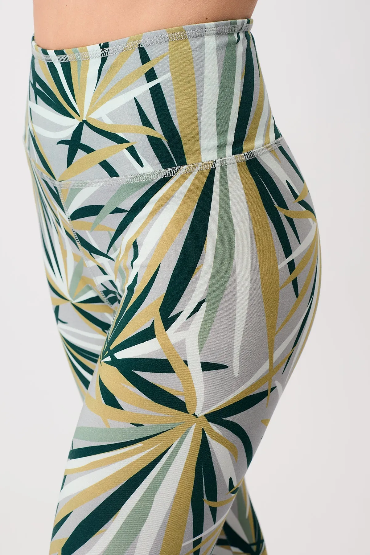 Printed Leggings Hawaii sold by Ivalo.com product image thumbnail 4