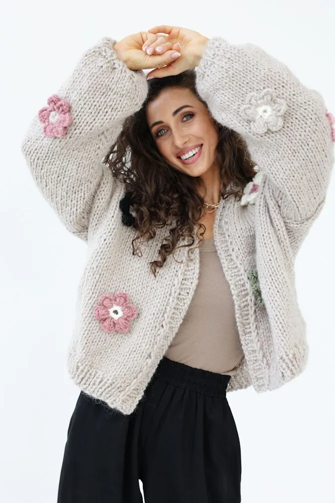 Flower Handmade Cardigan Beige sold by Ivalo.com product image thumbnail 4