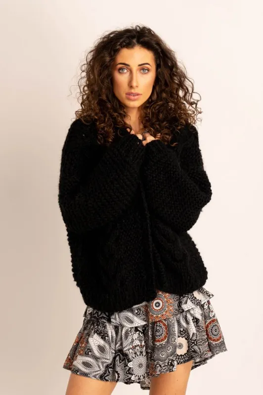 Lui Handmade Knit Sweater Black sold by Ivalo.com