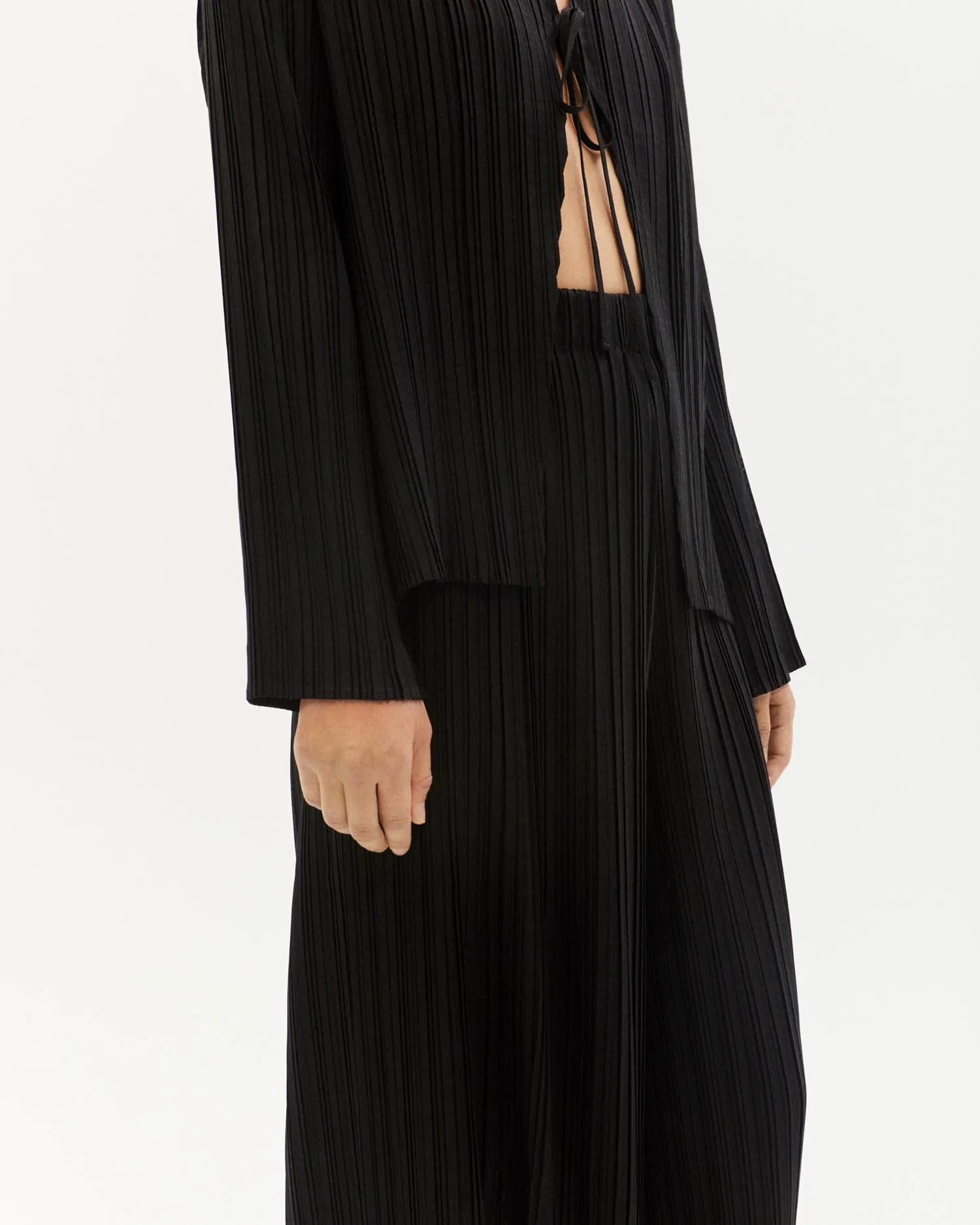 Maro Pleated Pants Black sold by Ivalo.com product image thumbnail 3