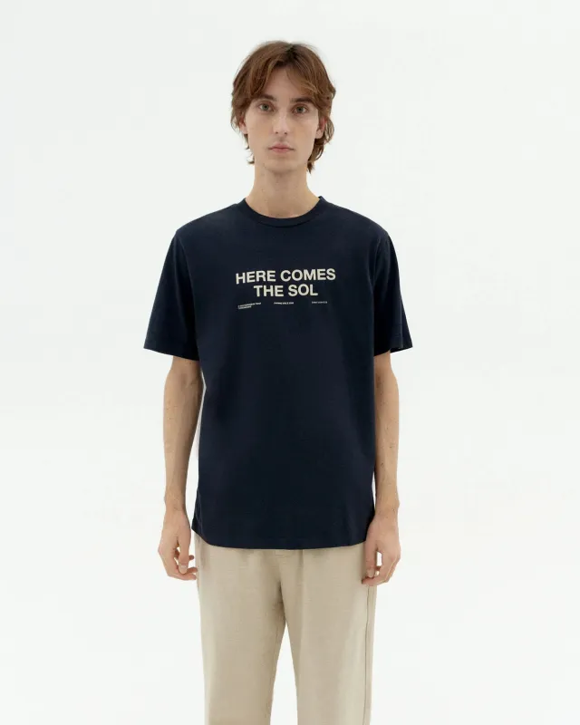 Zach T-Shirt Classic Sol Navy sold by Ivalo.com
