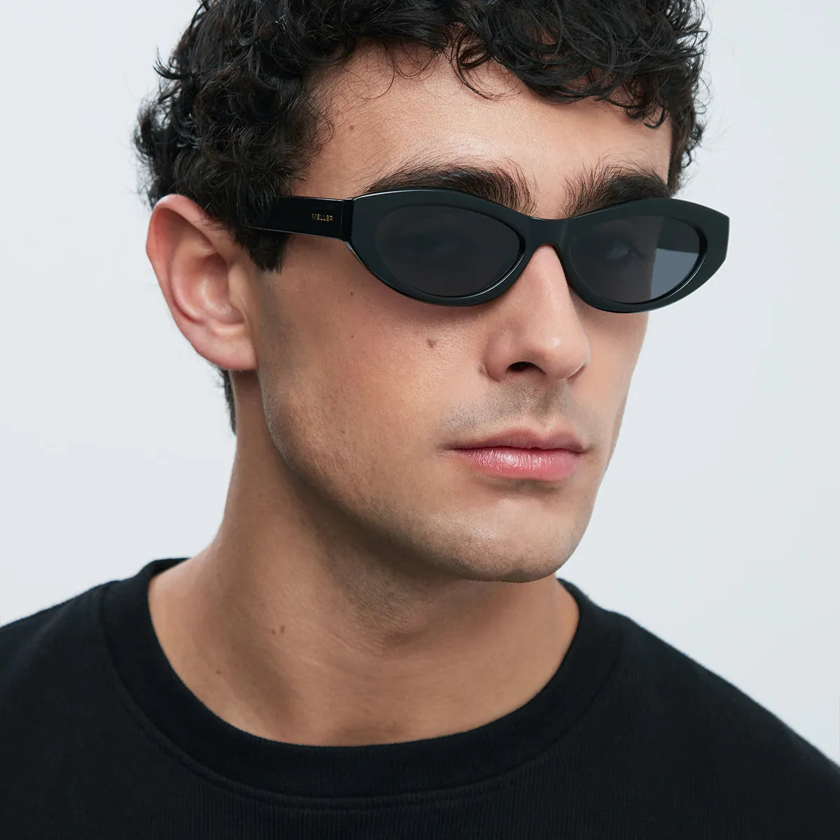 Mara Sunglasses All Black sold by Ivalo.com product image thumbnail 3