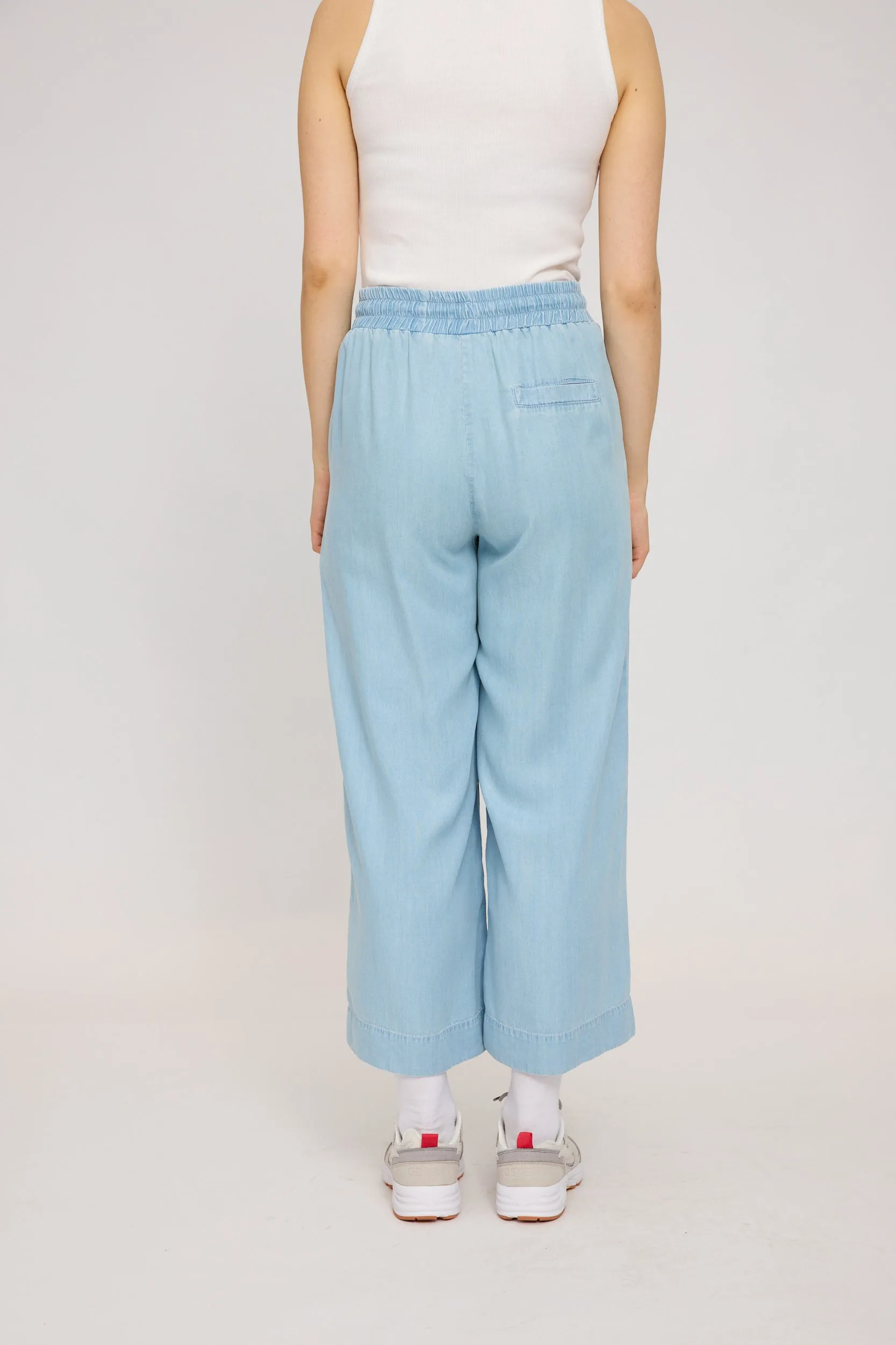 Wide Leg Denim Pants With Belt sold by Ivalo.com product image thumbnail 3