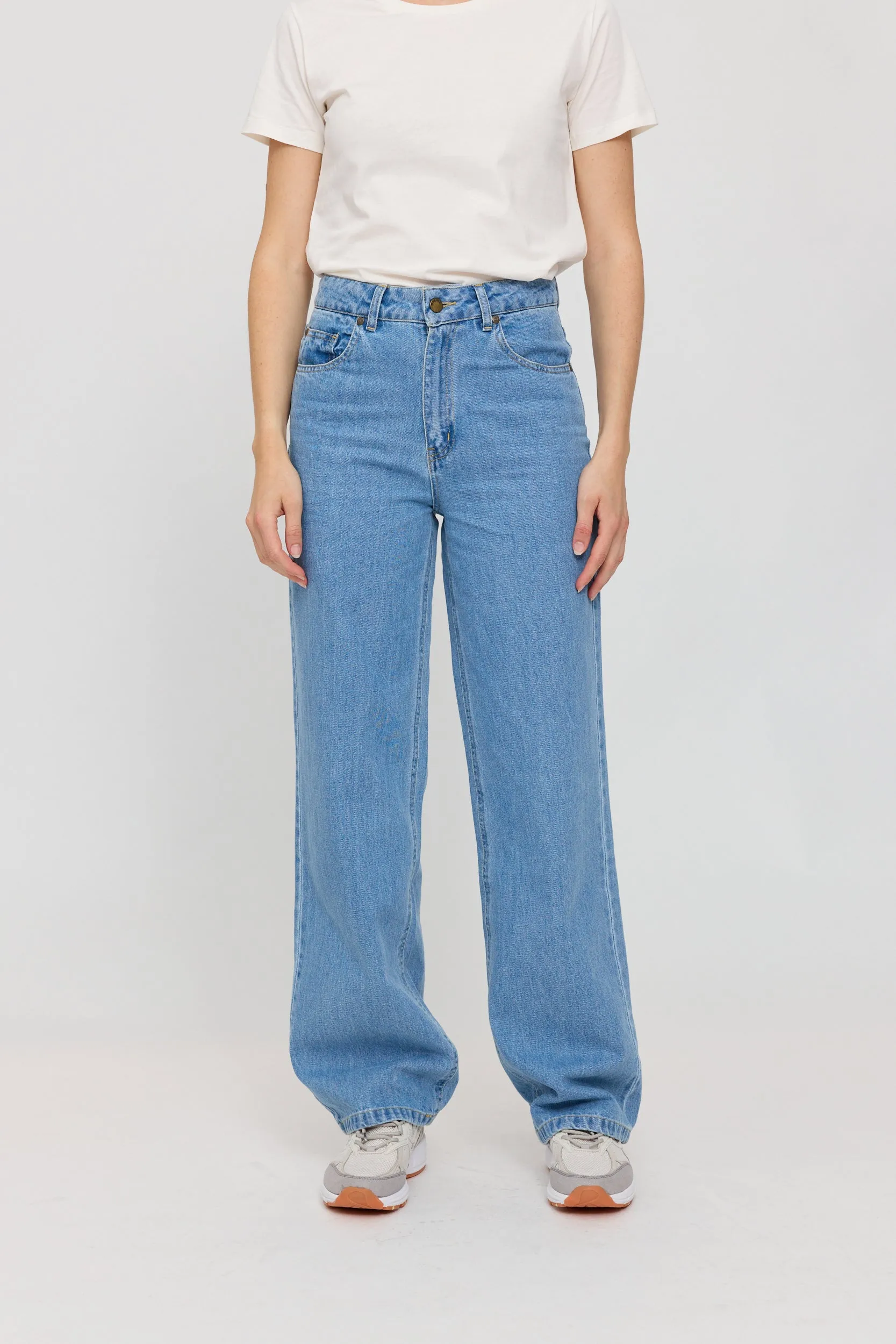 Wide Leg Denim Jeans Light Blue sold by Ivalo.com
