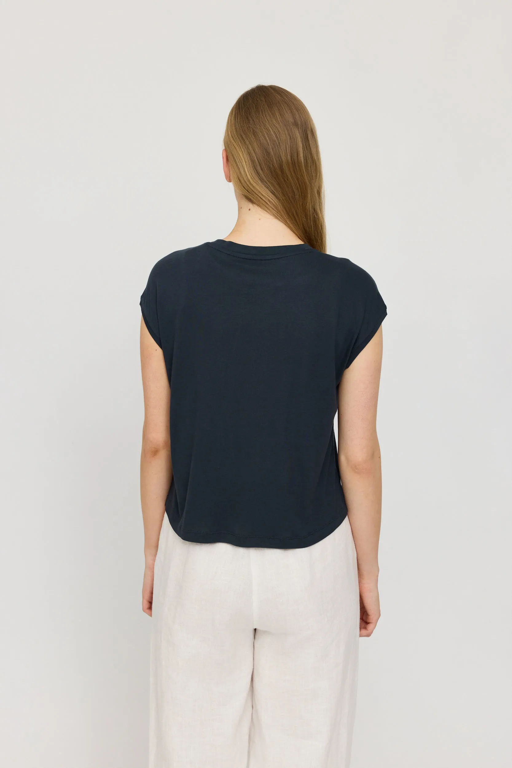 Cropped Loose Fit T-Shirt sold by Ivalo.com product image thumbnail 4