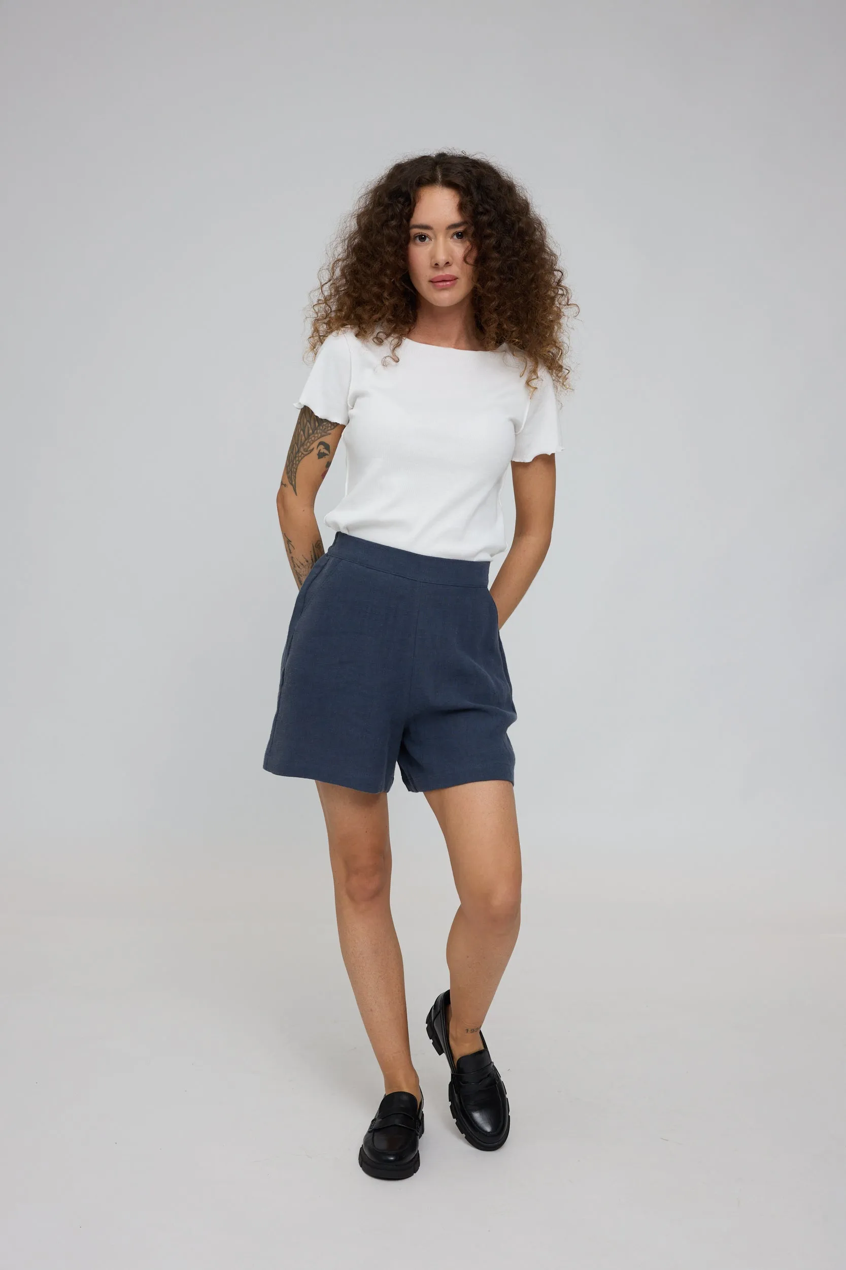 Linen Shorts sold by Ivalo.com product image thumbnail 5