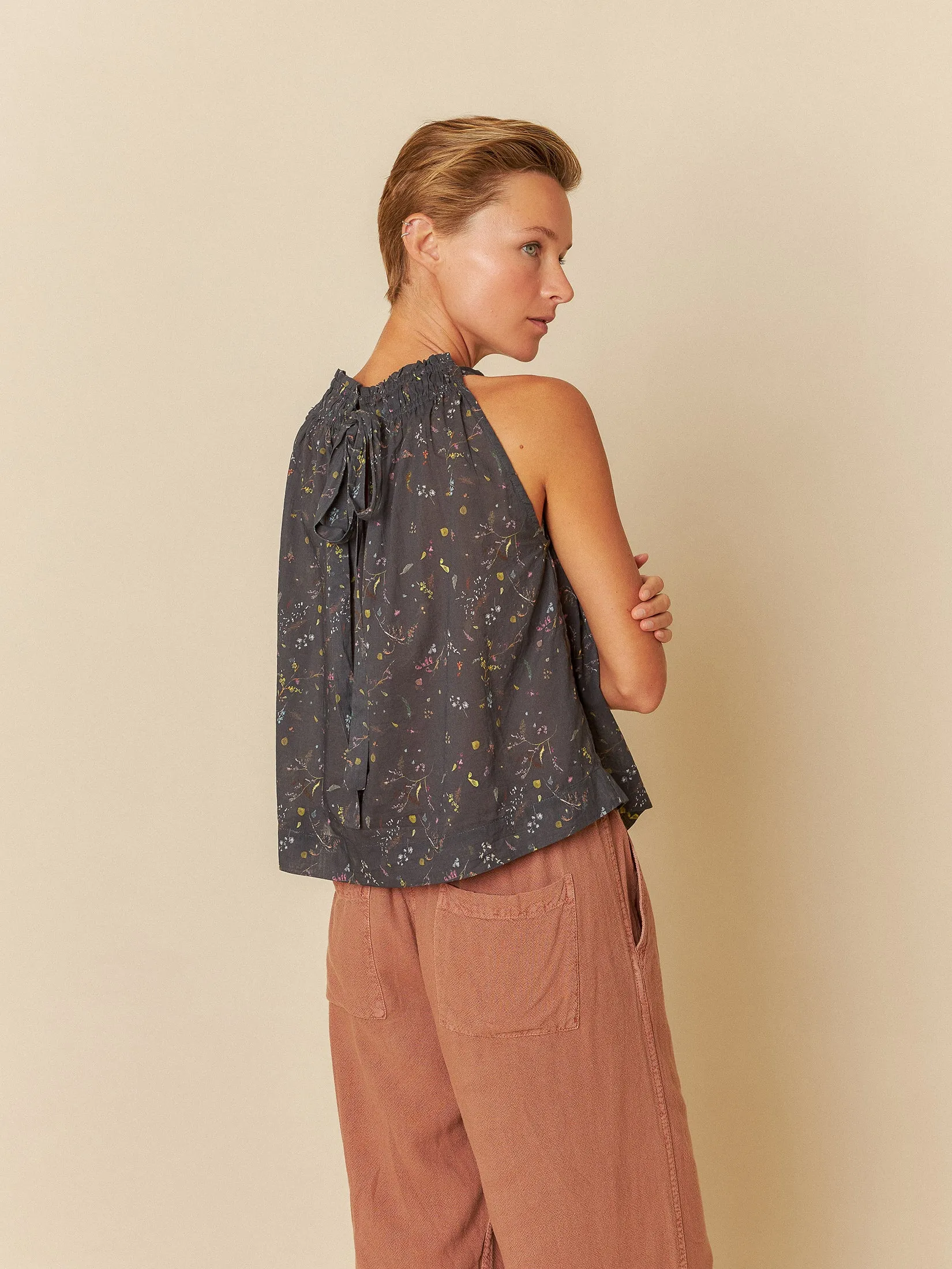 Halter Collar Top Black sold by Ivalo.com product image thumbnail 2