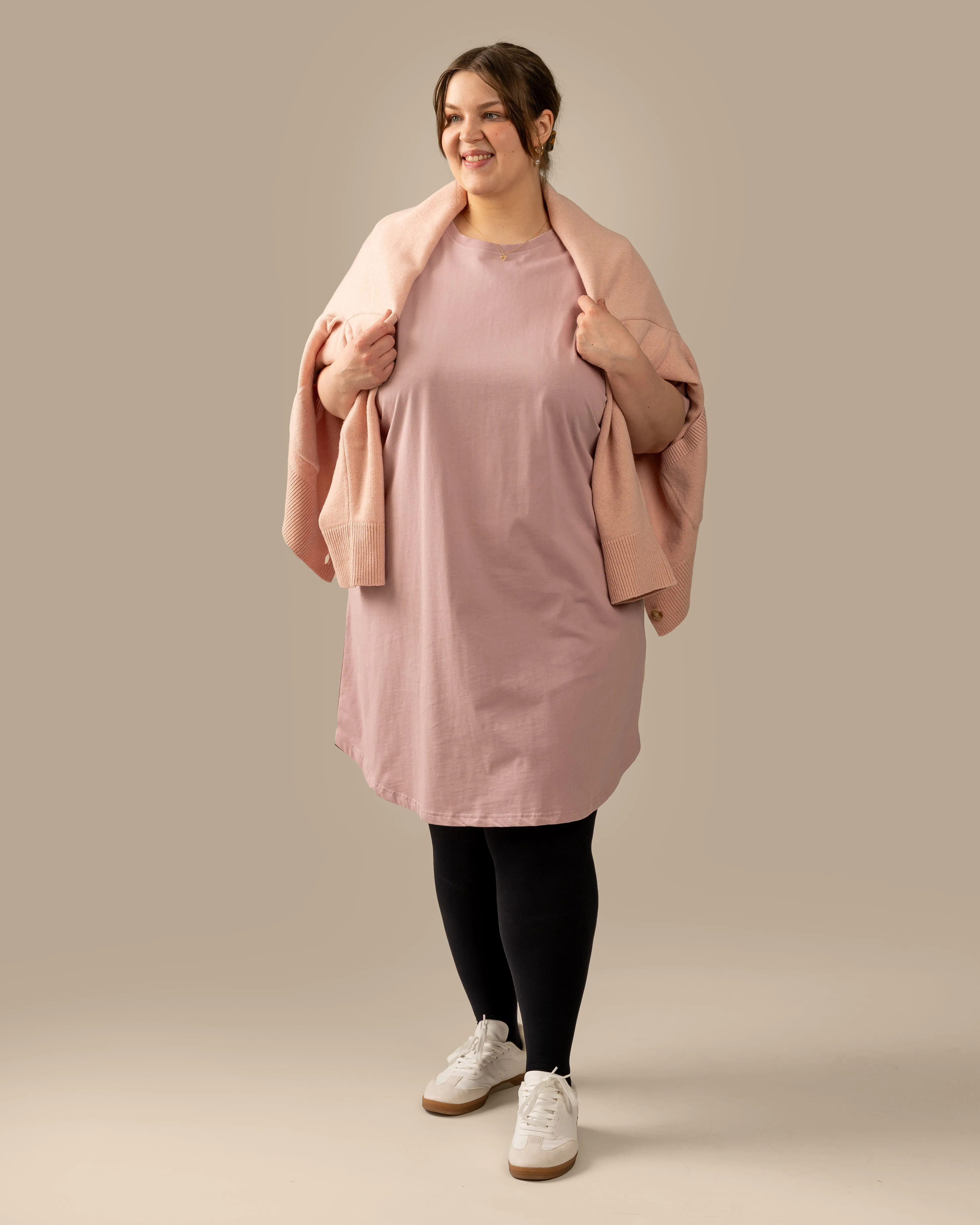 Toive T-Shirt Dress Pink sold by Ivalo.com