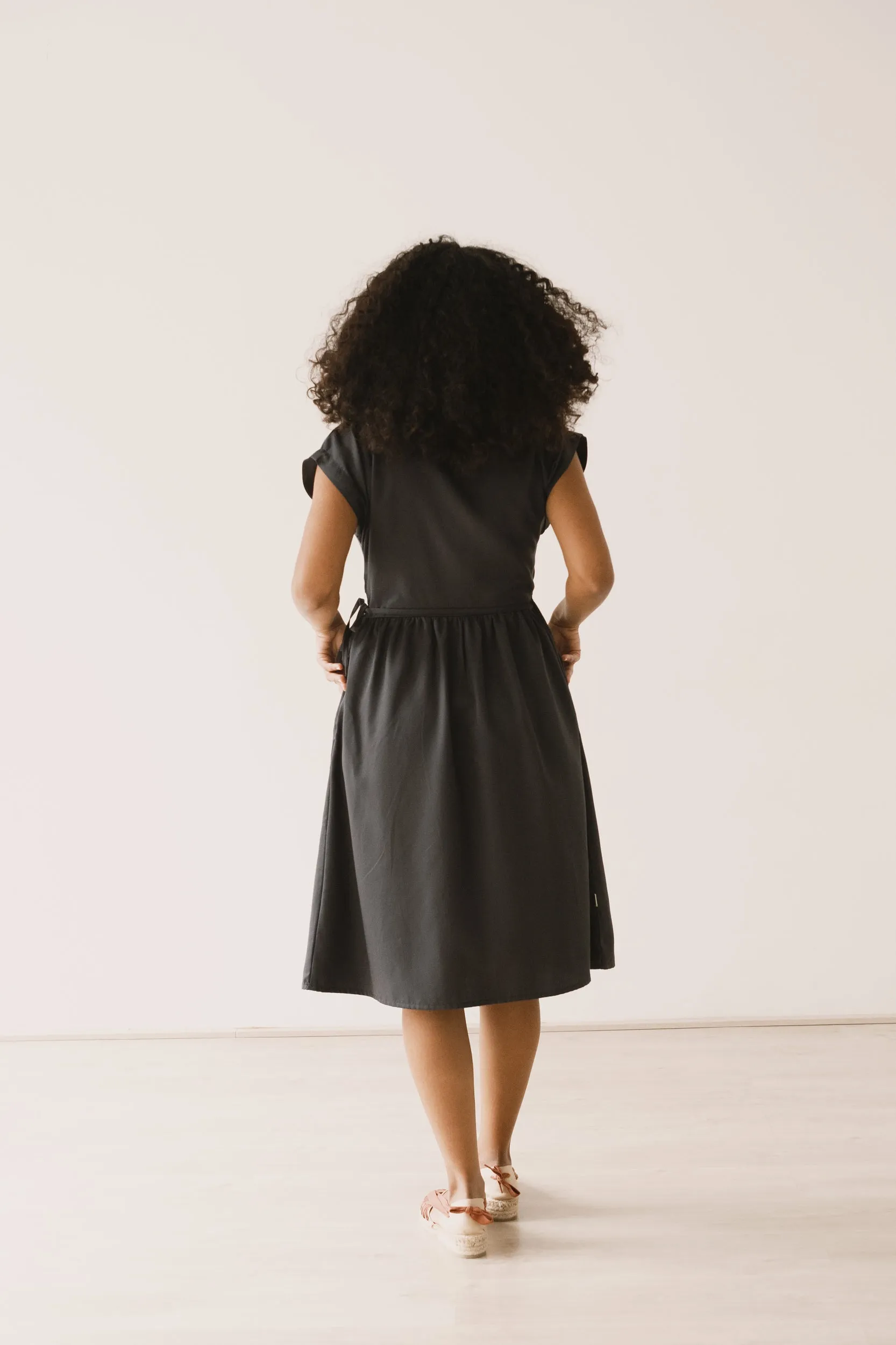 Hira Tencel Wrap Midi Dress Black sold by Ivalo.com product image thumbnail 2