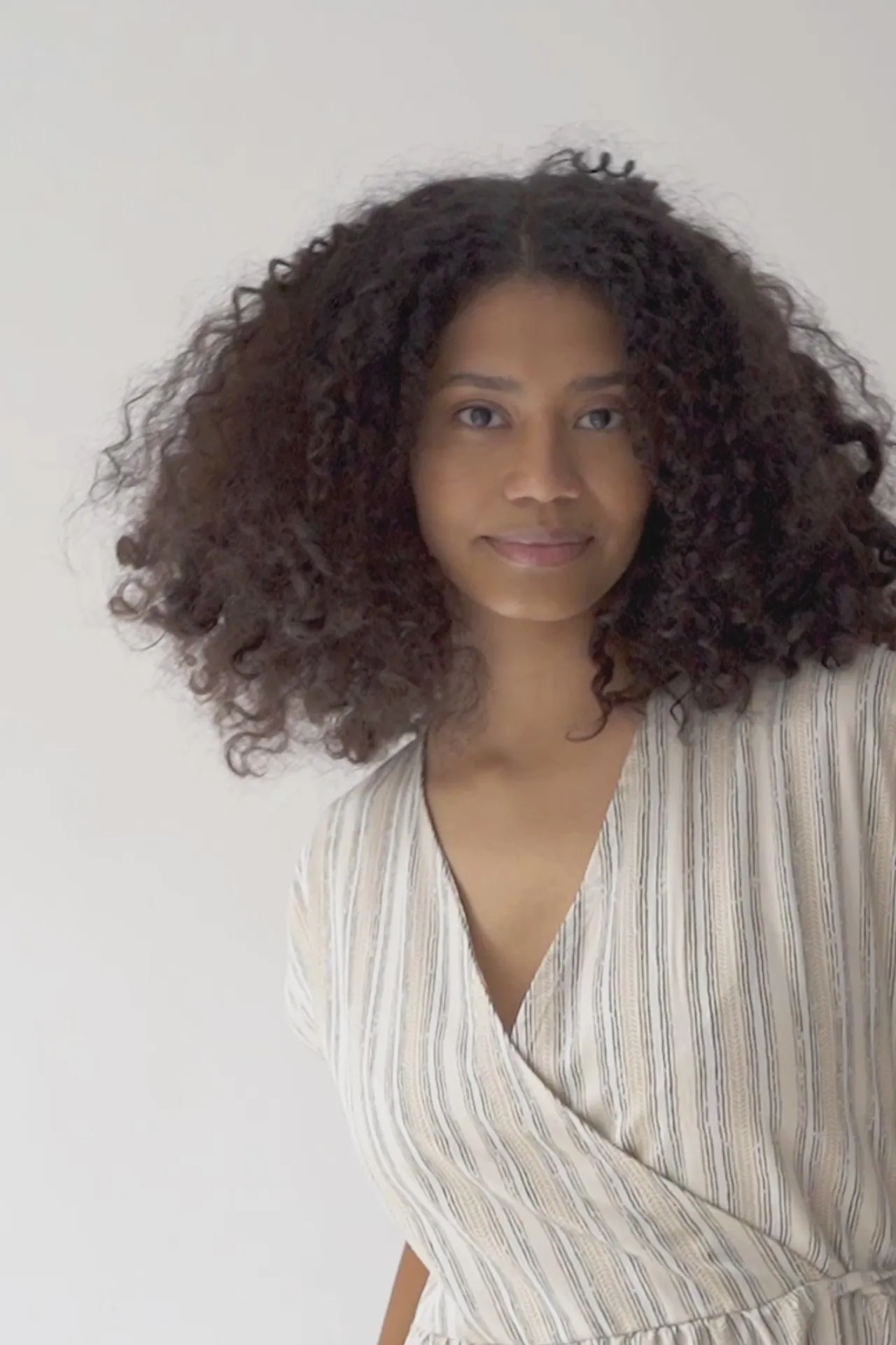 Hira Tencel Wrap Midi Dress Trace Print sold by Ivalo.com product image thumbnail 5