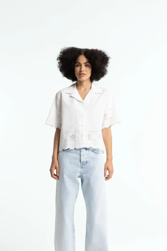 Ryanna Blouse White Japan Crest sold by Ivalo.com