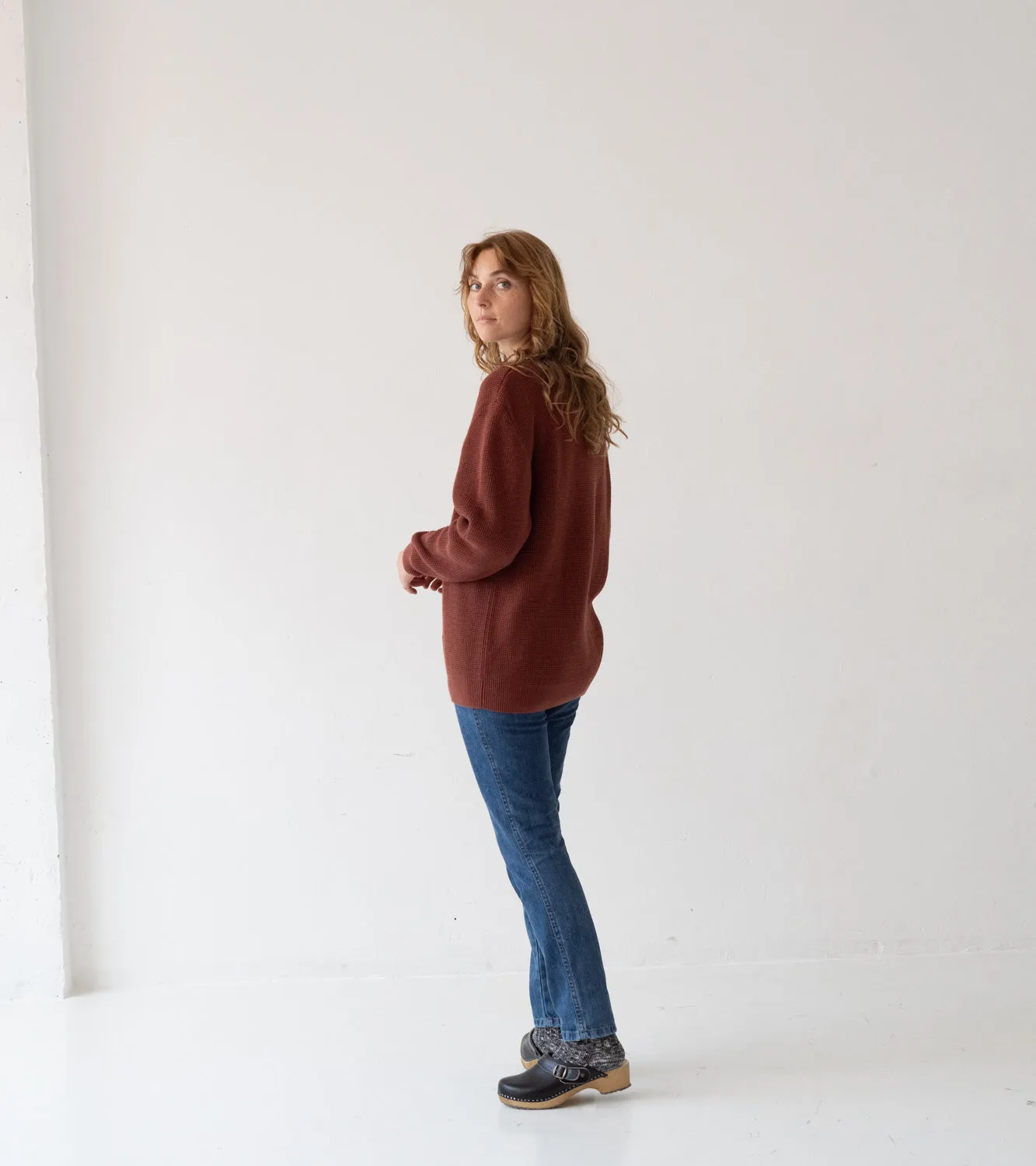Tam Unisex Organic Cotton Sweater Garnet Rosella sold by Ivalo.com product image thumbnail 3