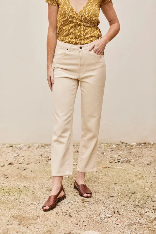 Finna Straight Trousers Natural Beige sold by Ivalo.com