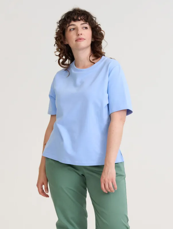 Laura T-Shirt Light Blue sold by Ivalo.com