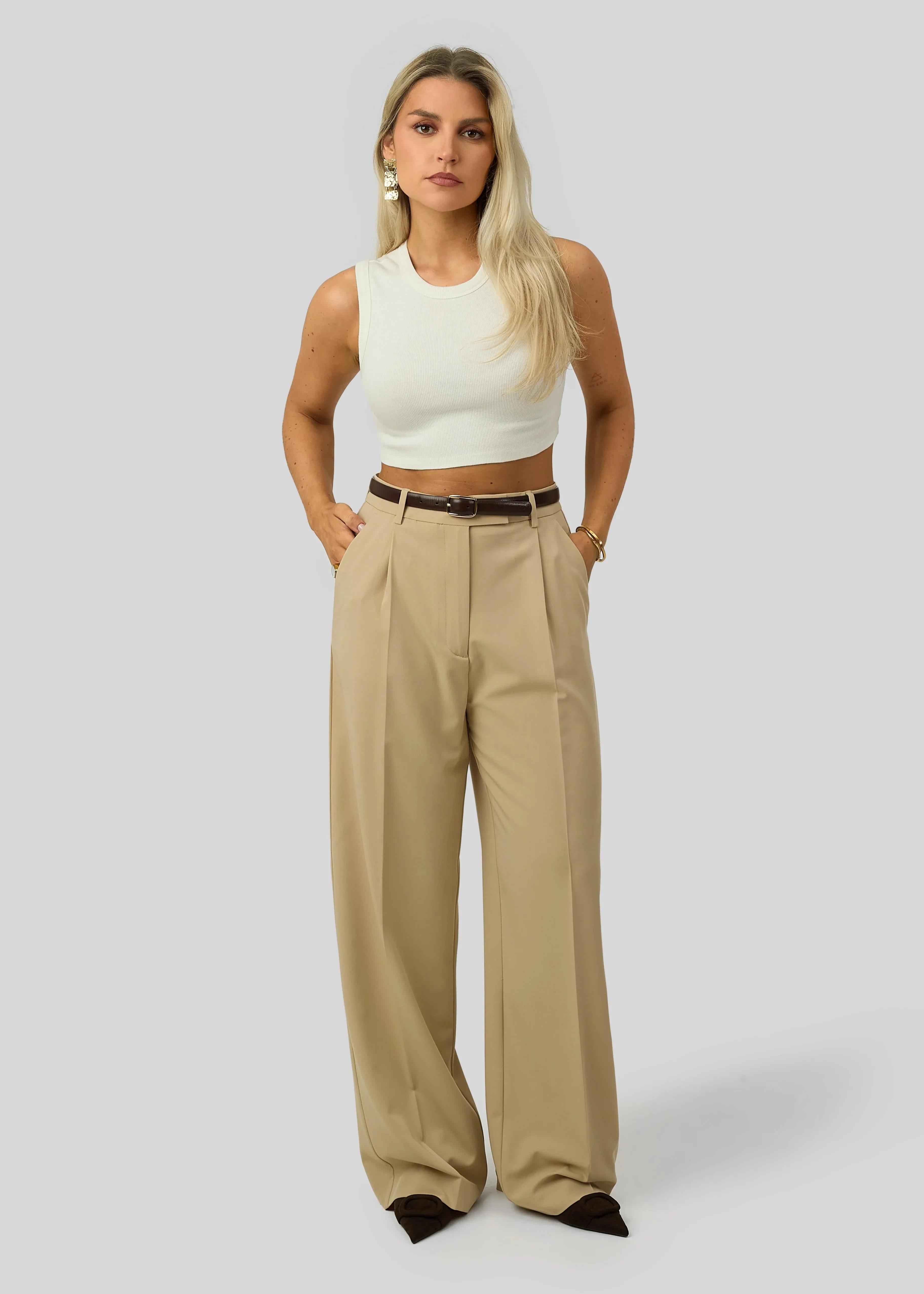 Kurt High-Neck Cropped Tank Top White sold by Ivalo.com product image thumbnail 3