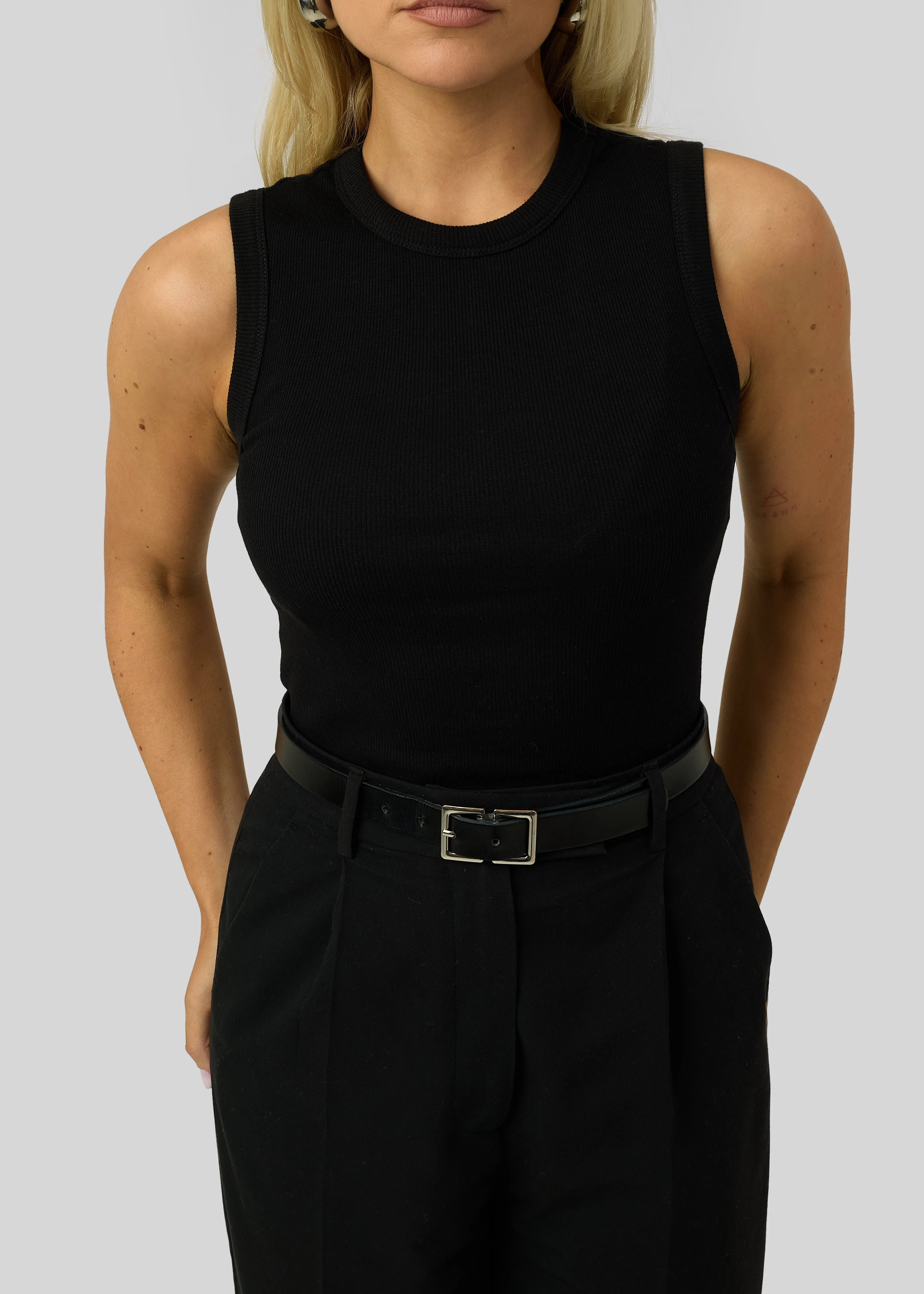 Kurt High-Neck Tank Top Black sold by Ivalo.com product image thumbnail 3