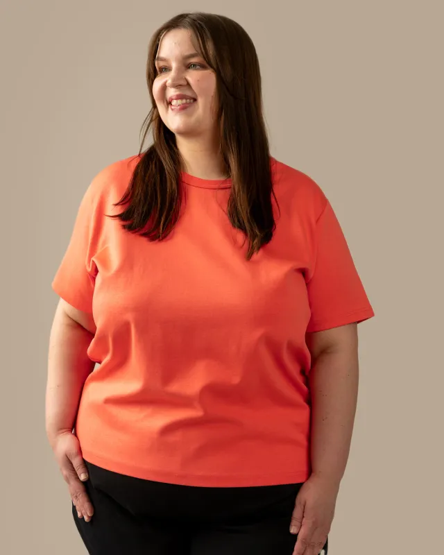 Arki T-Shirt Raspberry sold by Ivalo.com