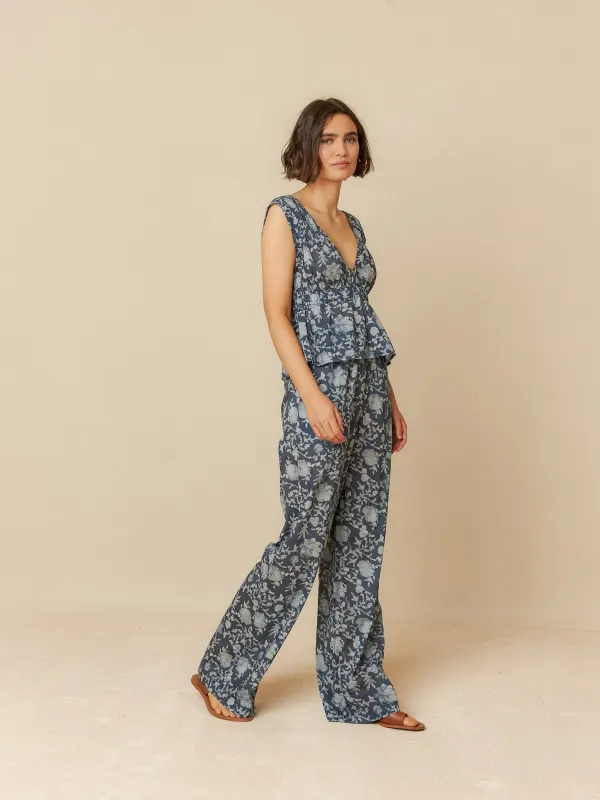 Top With Elastic Details Indigo Blue sold by Ivalo.com