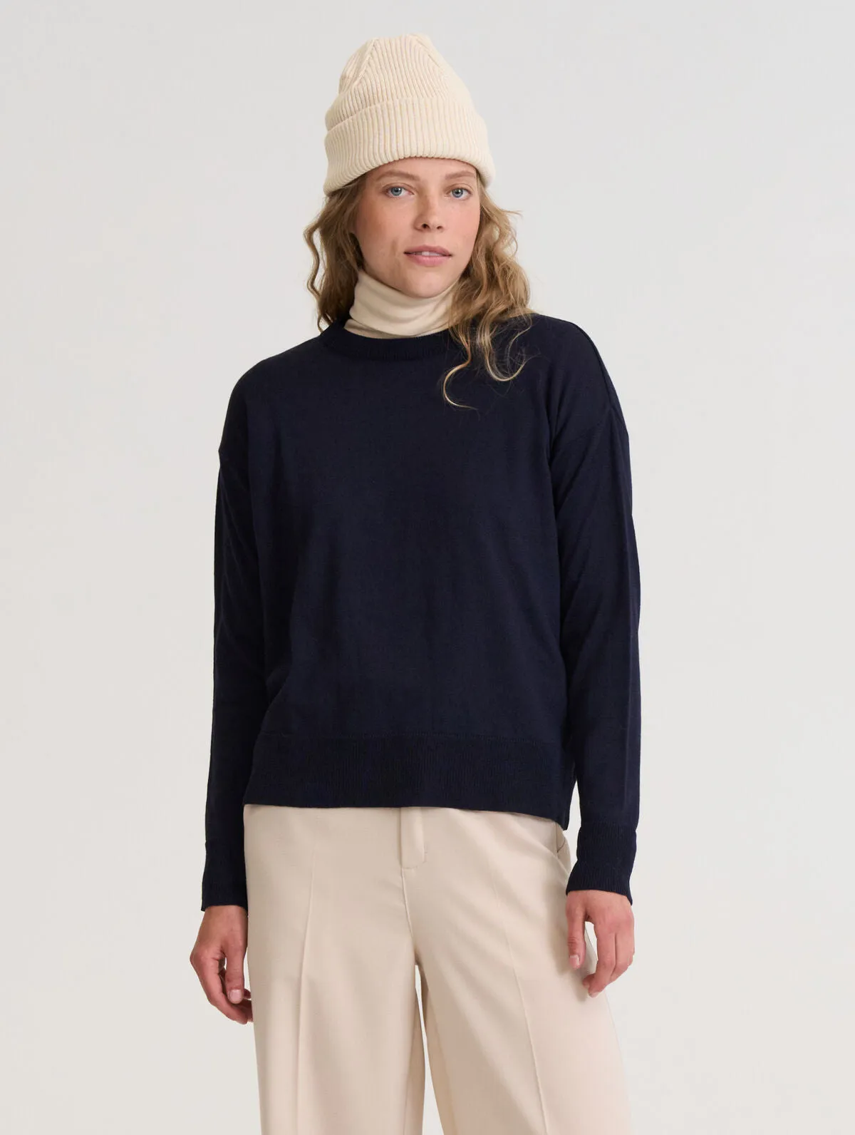 Helene Merino Sweater Ink Blue sold by Ivalo.com