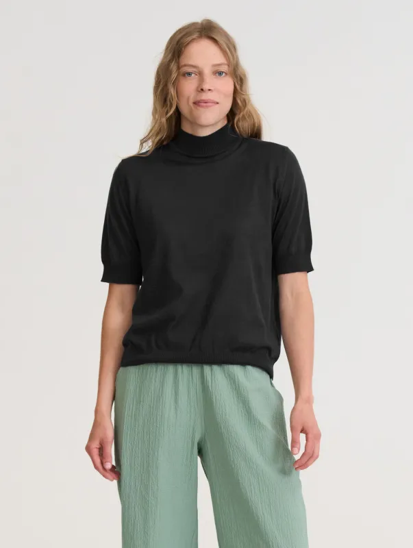 Elea Tencel Knit Black sold by Ivalo.com