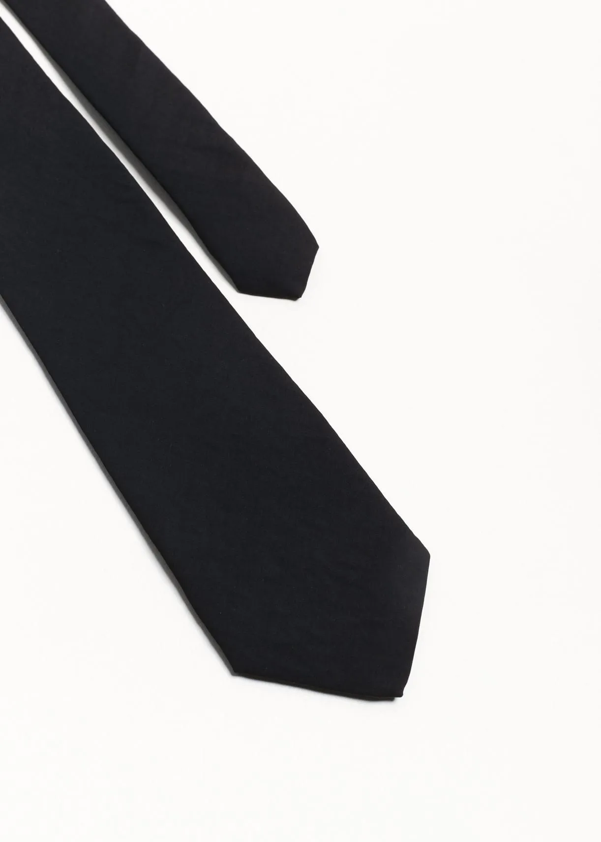 The Silk Tie Black sold by Ivalo.com product image thumbnail 3