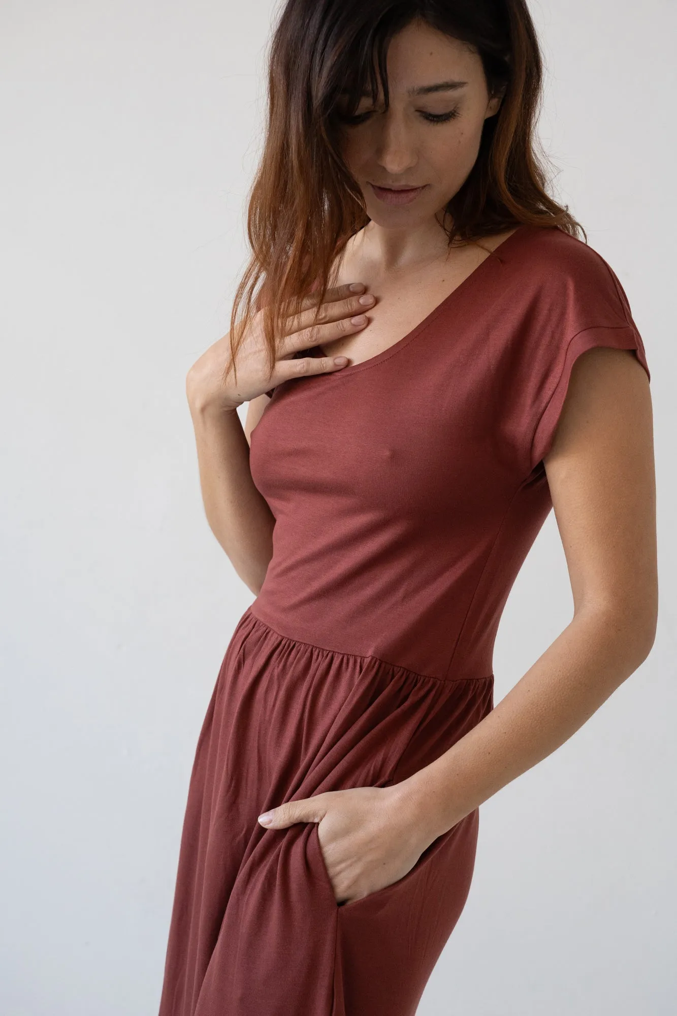 Hanna Tencel Long Dress Red sold by Ivalo.com product image thumbnail 4