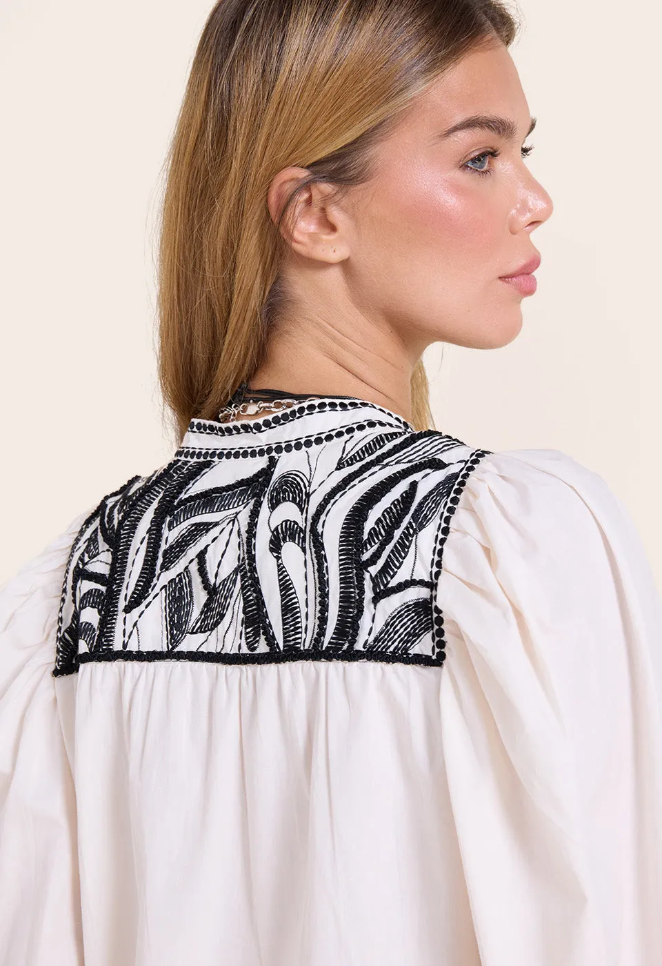 Shelly Dress Vanilla sold by Ivalo.com product image thumbnail 5